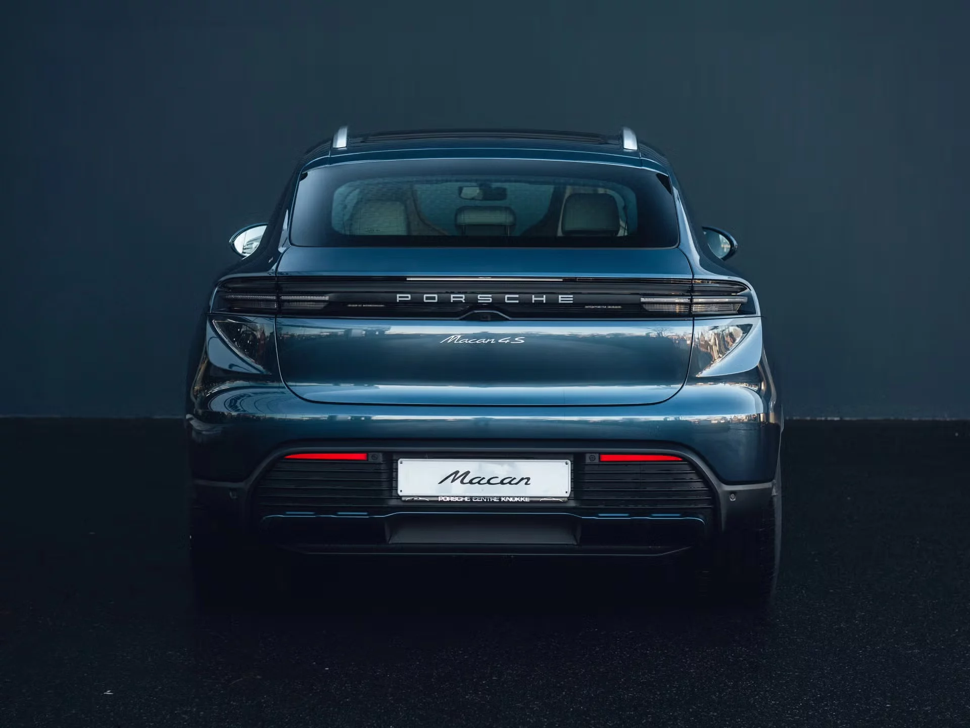 Yachting Blue Metallic Porsche Macan Electric