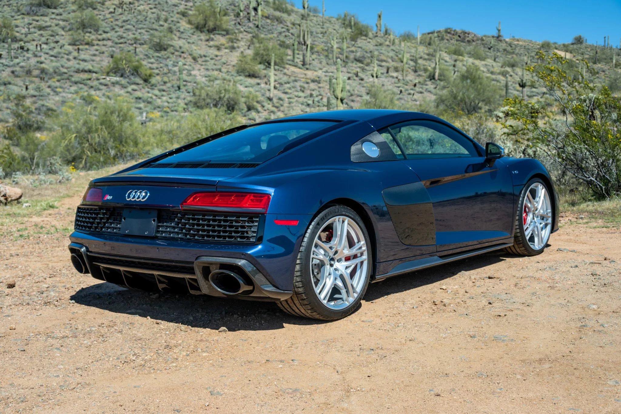 Mugello Blue Audi R8