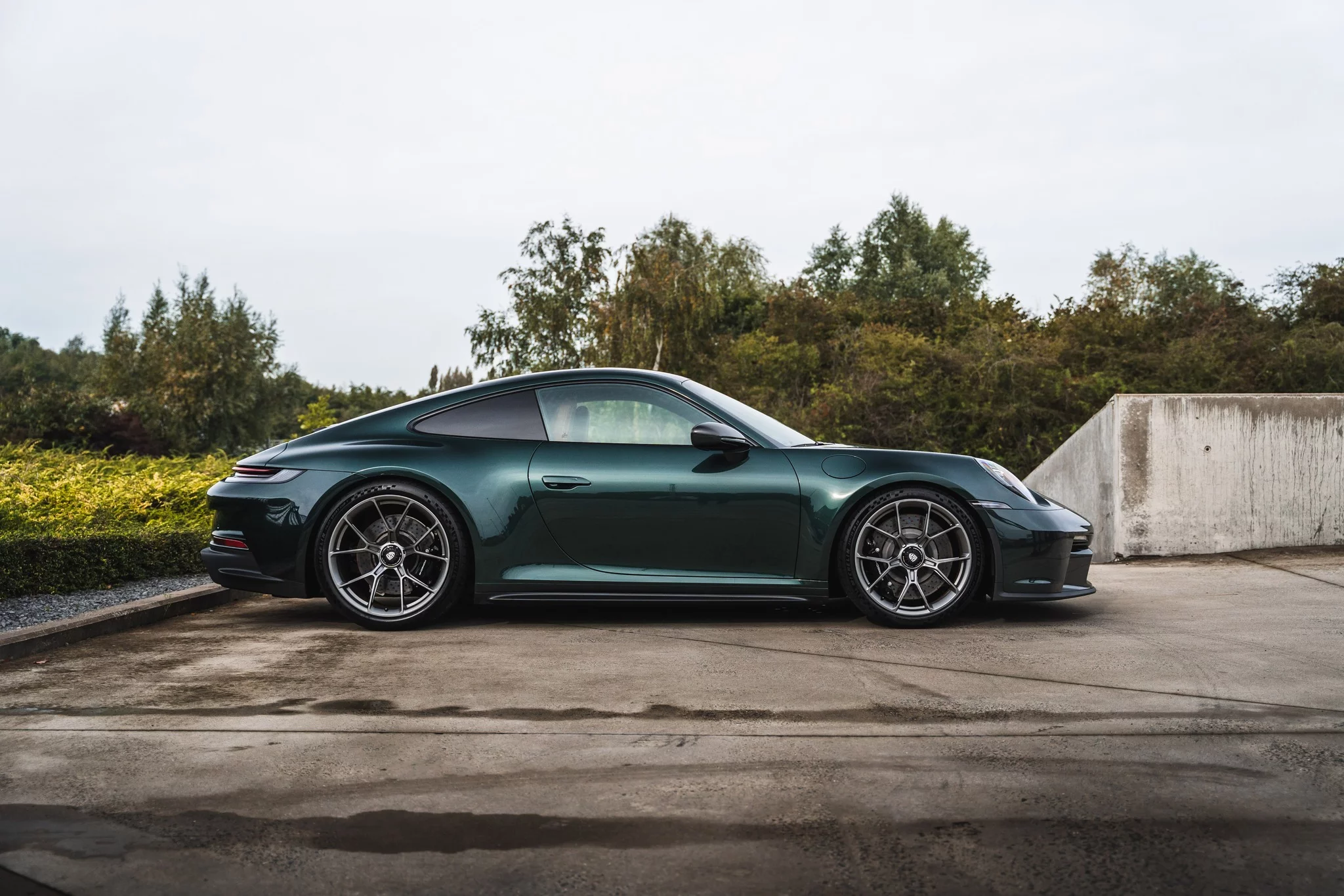 Forest Green Metallic Porsche 911 GT3