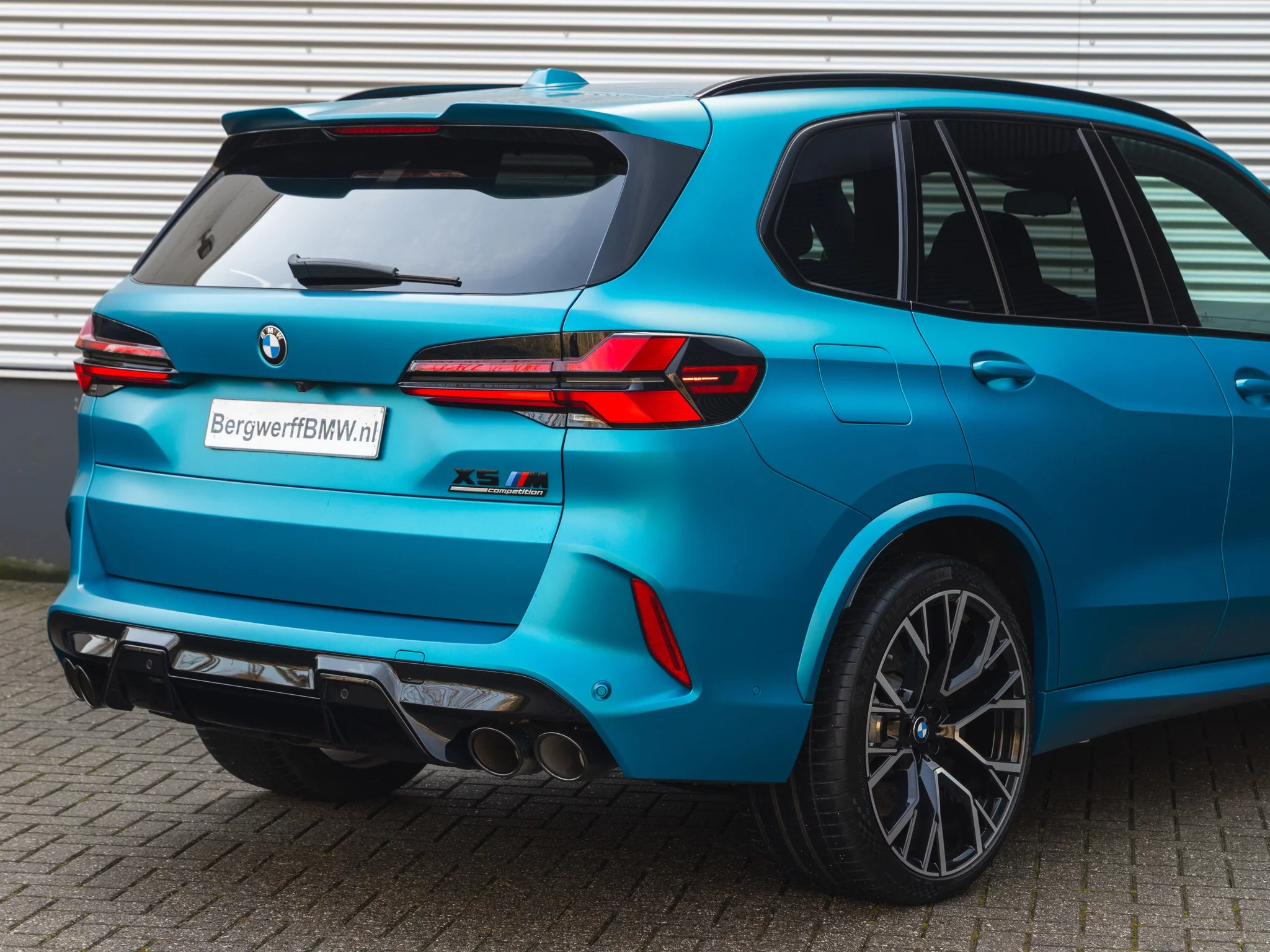 Frozen Tulum Blue BMW X5