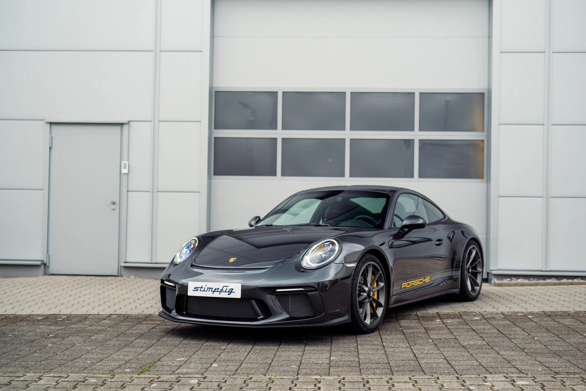 Grigio Granito Metallic Porsche 911 GT3