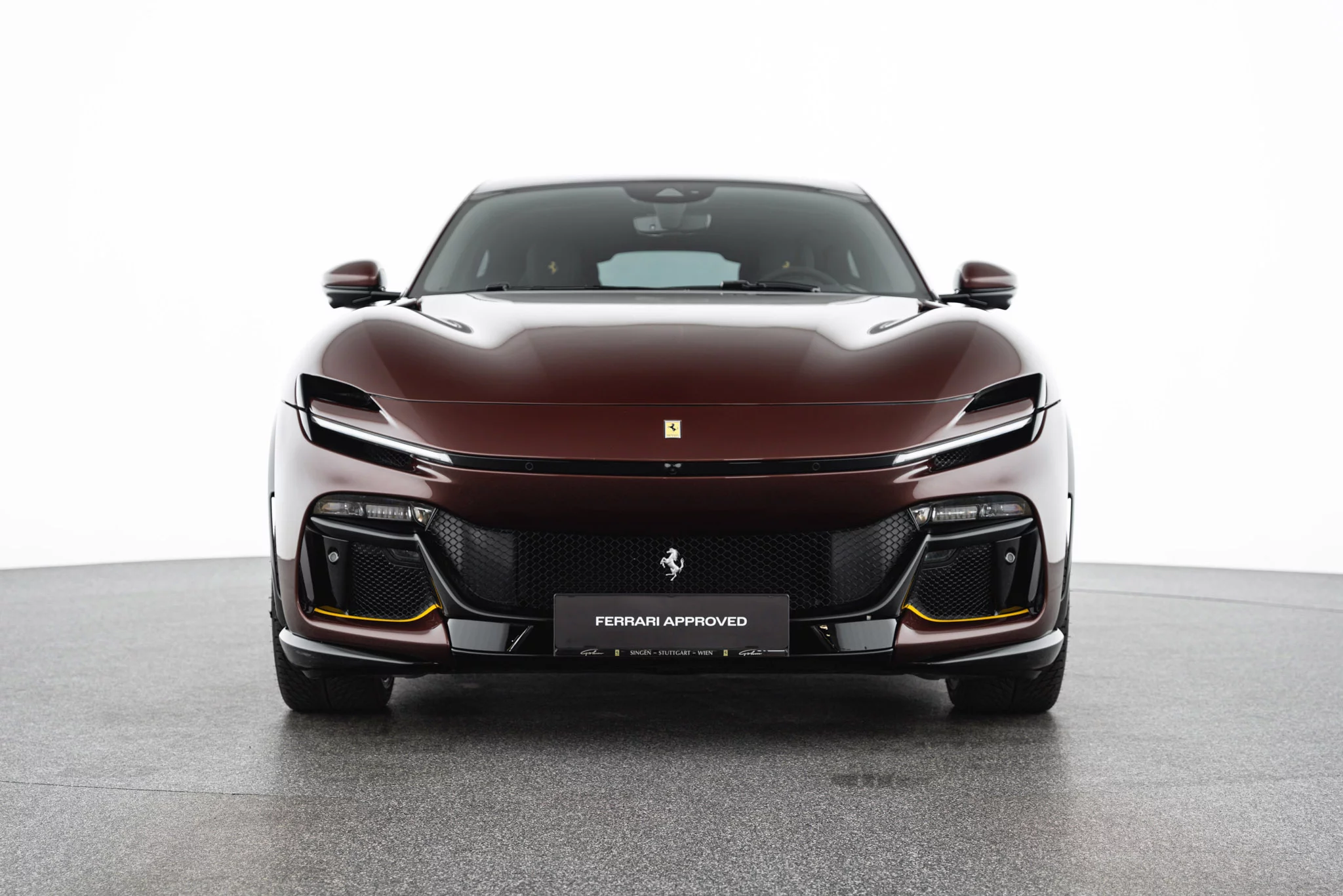 Prugna Ferrari Purosangue