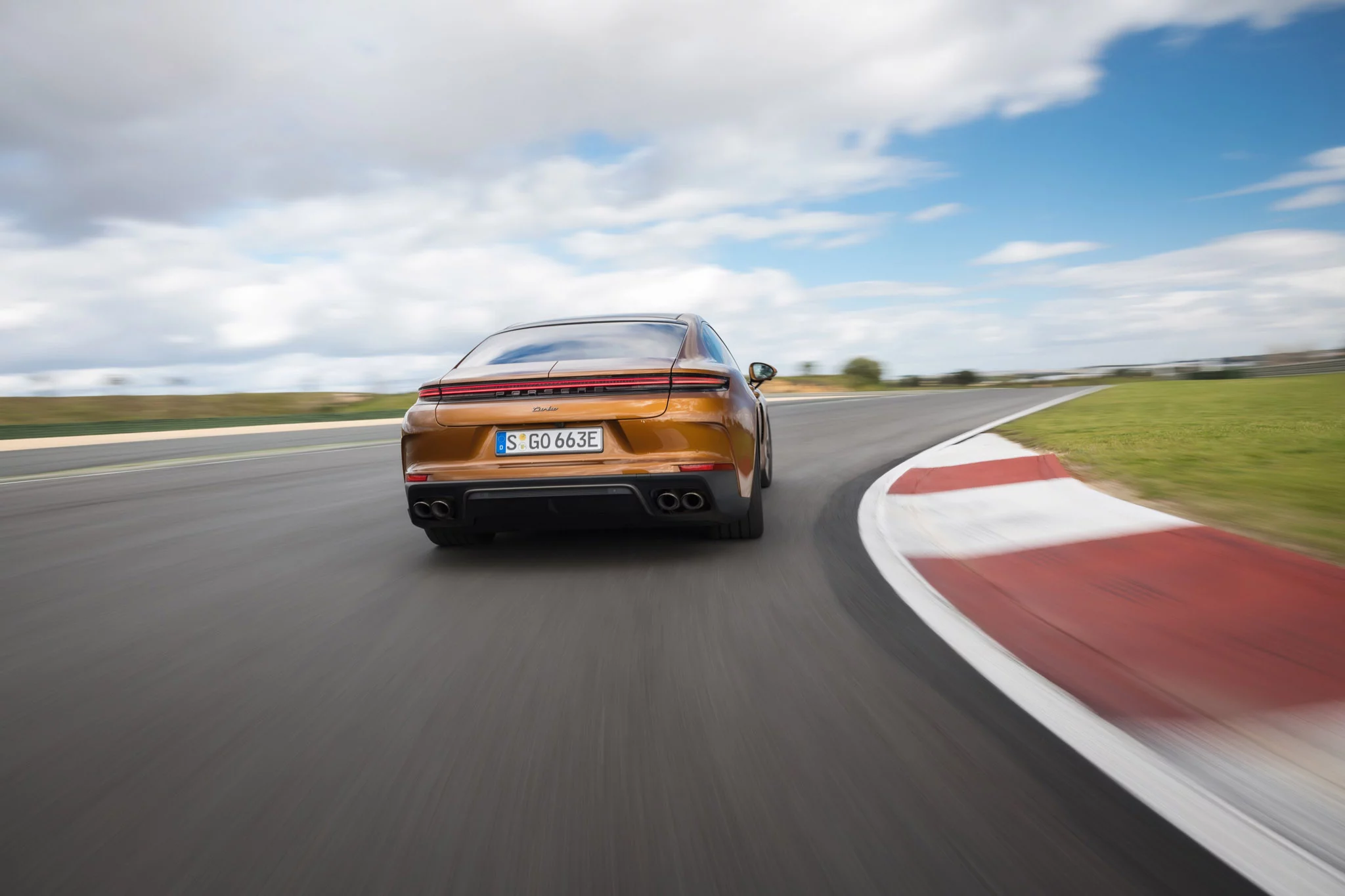 Madeira Gold Metallic Porsche Panamera
