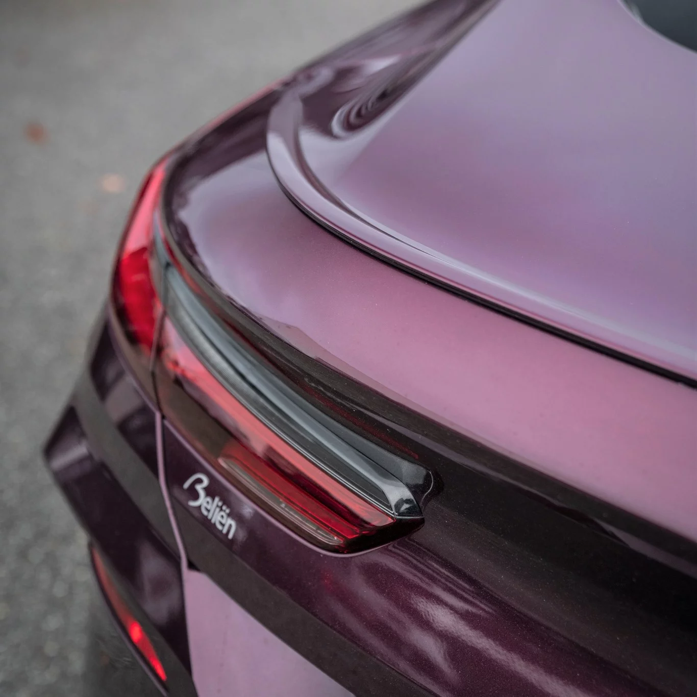 Wildberry BMW 8 Series