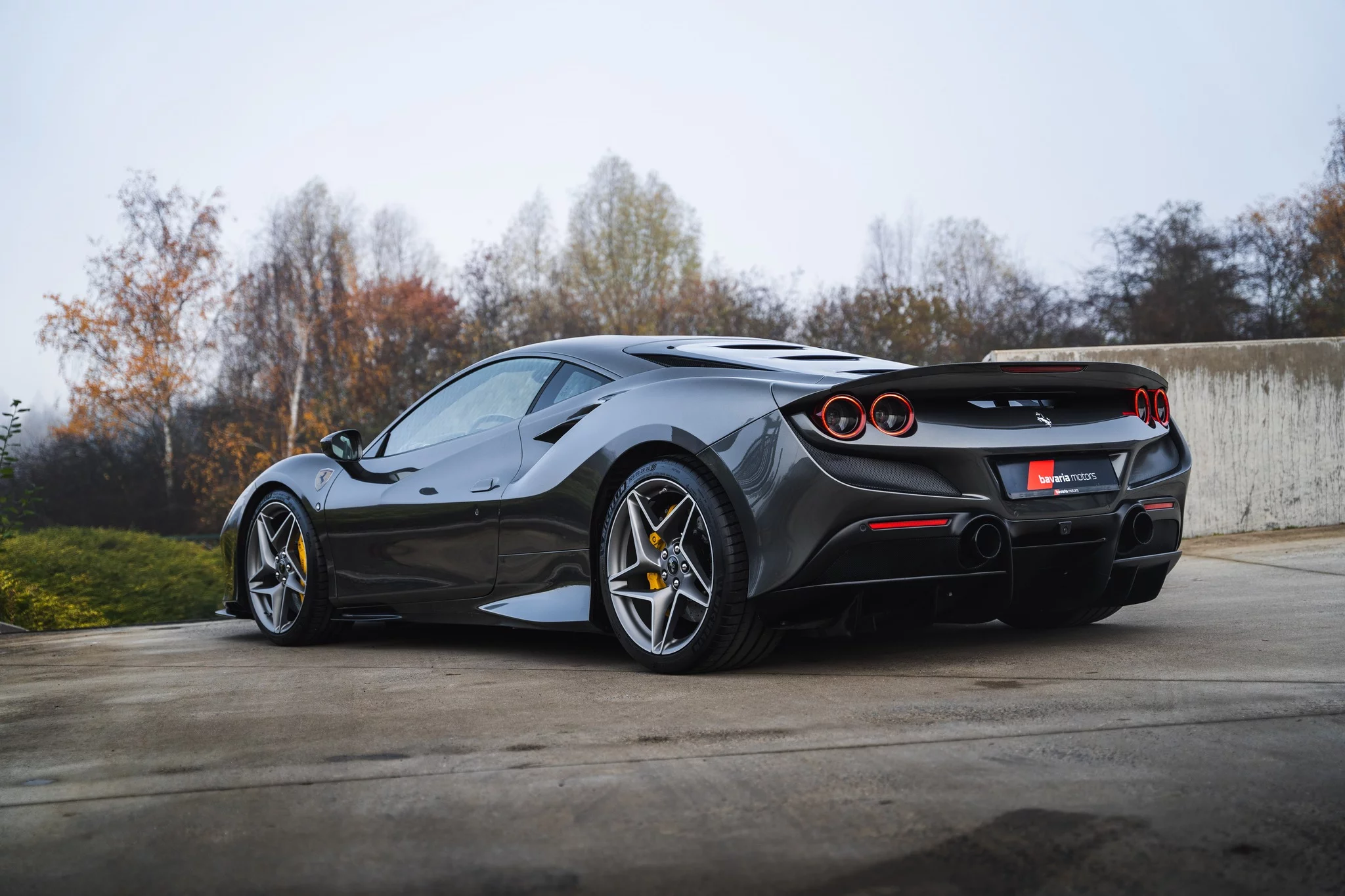 Grigio Silverstone Ferrari F8