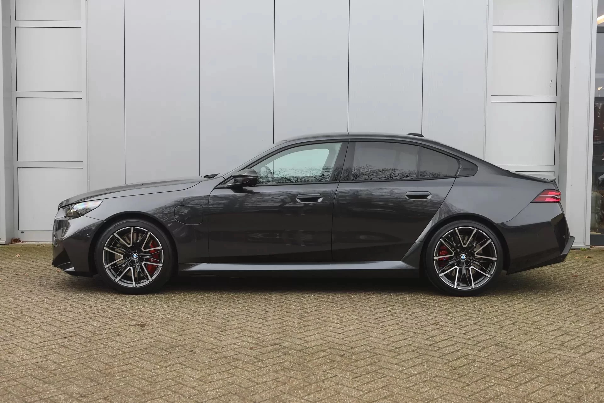 Sophisto Grey II BMW M5