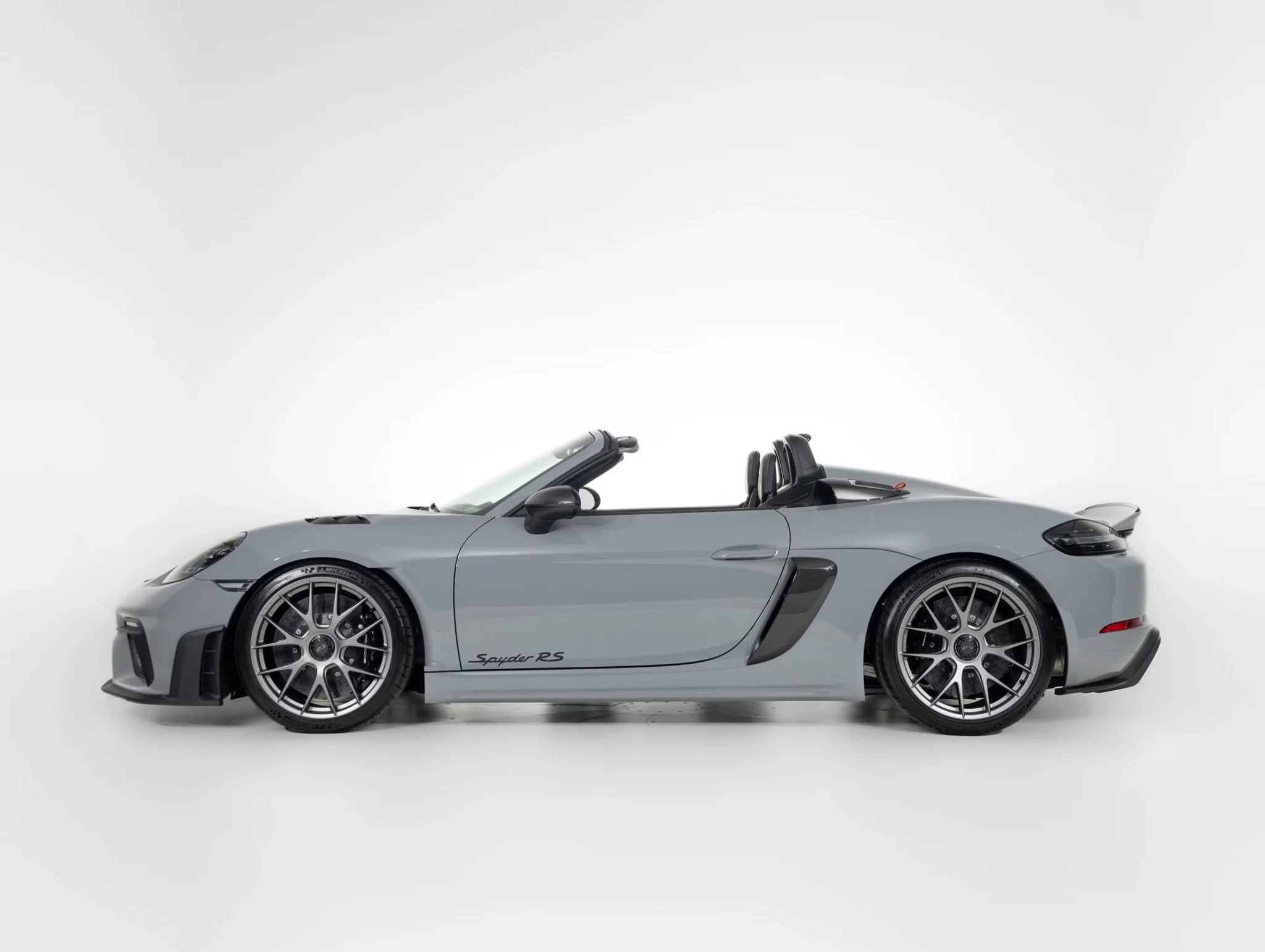 Nardo Grey Porsche 718 Spyder RS