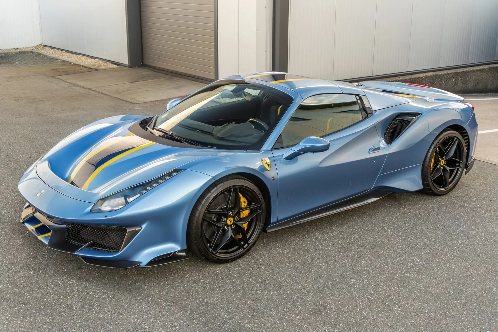 Azzurro California Ferrari 488