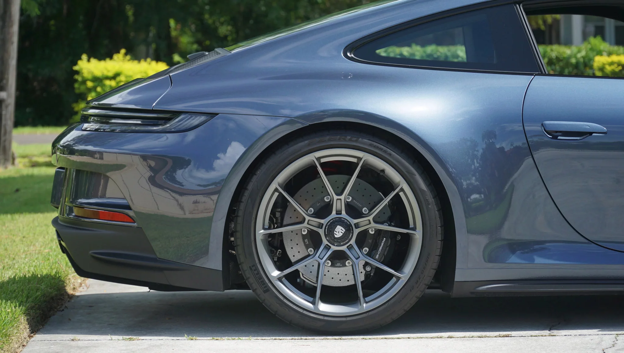 Yachting Blue Metallic Porsche 911 GT3