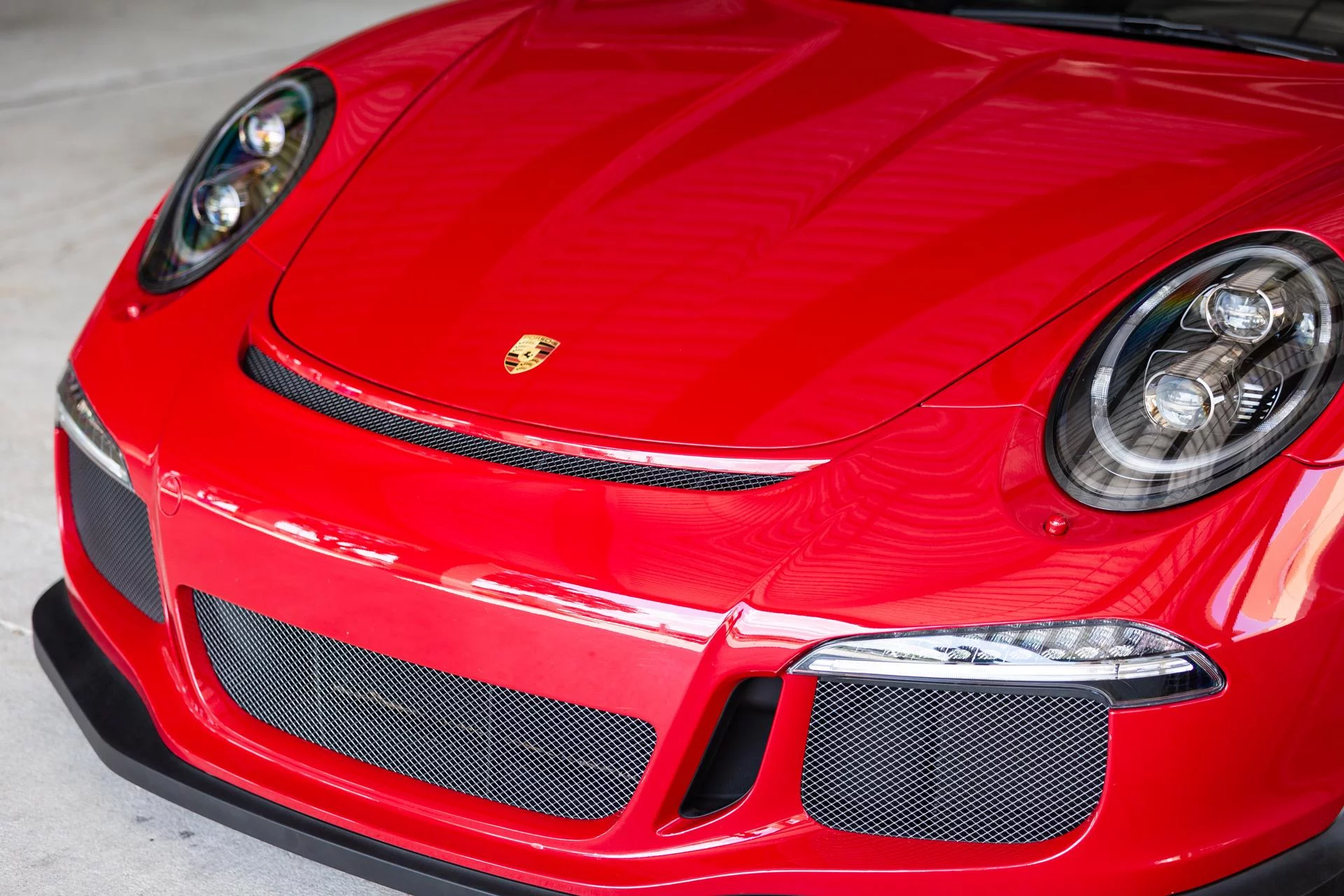 Carmine Red Porsche 911 GT3 RS