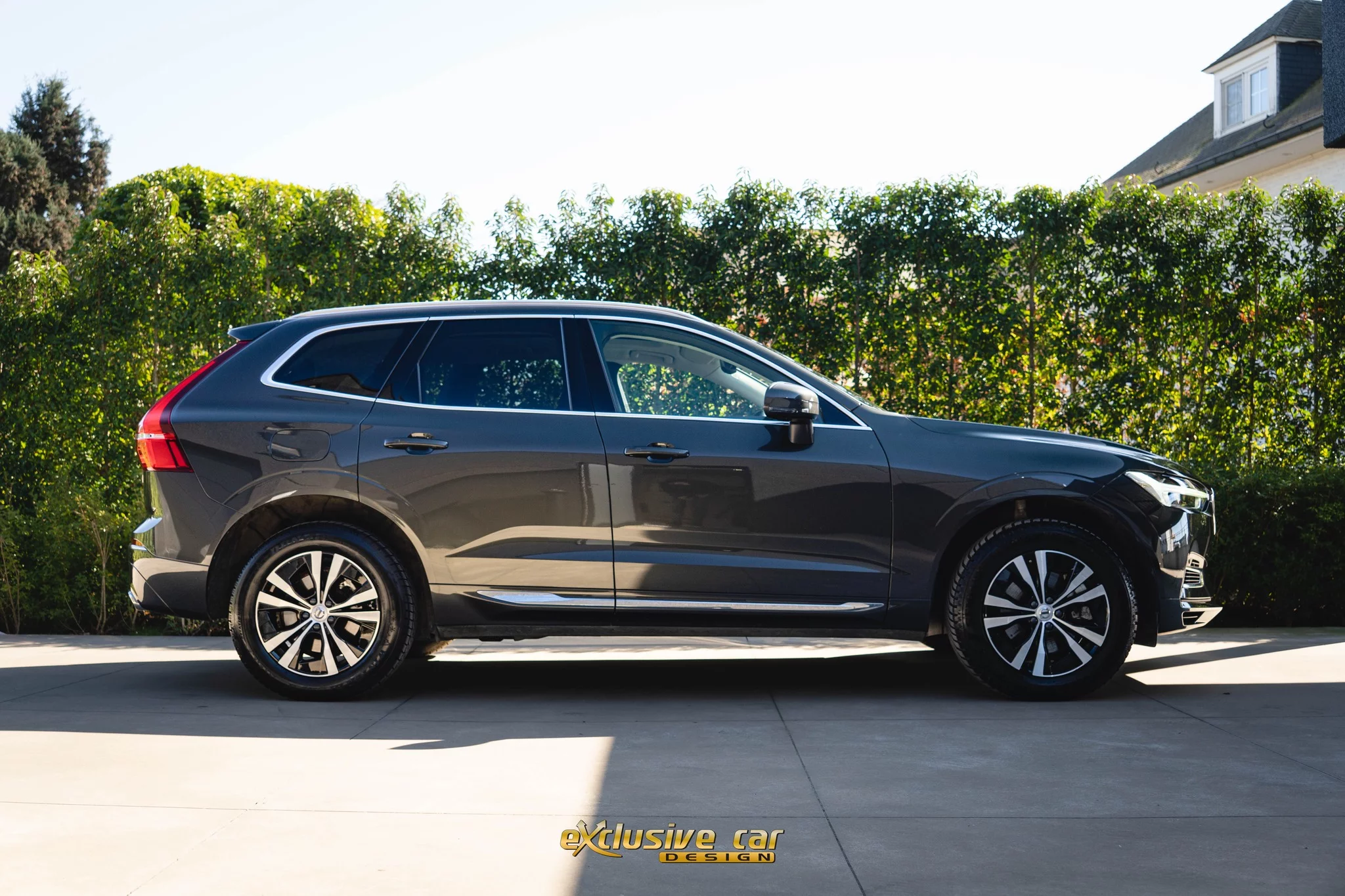 Pine Grey Volvo XC60