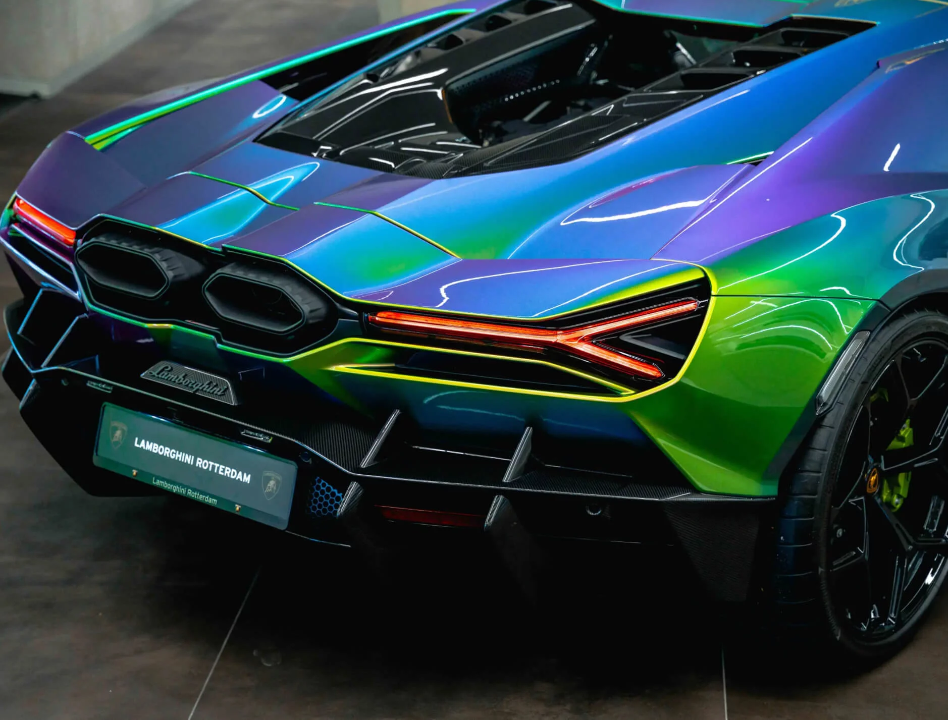 Verde Agave Lucido Lamborghini Revuelto