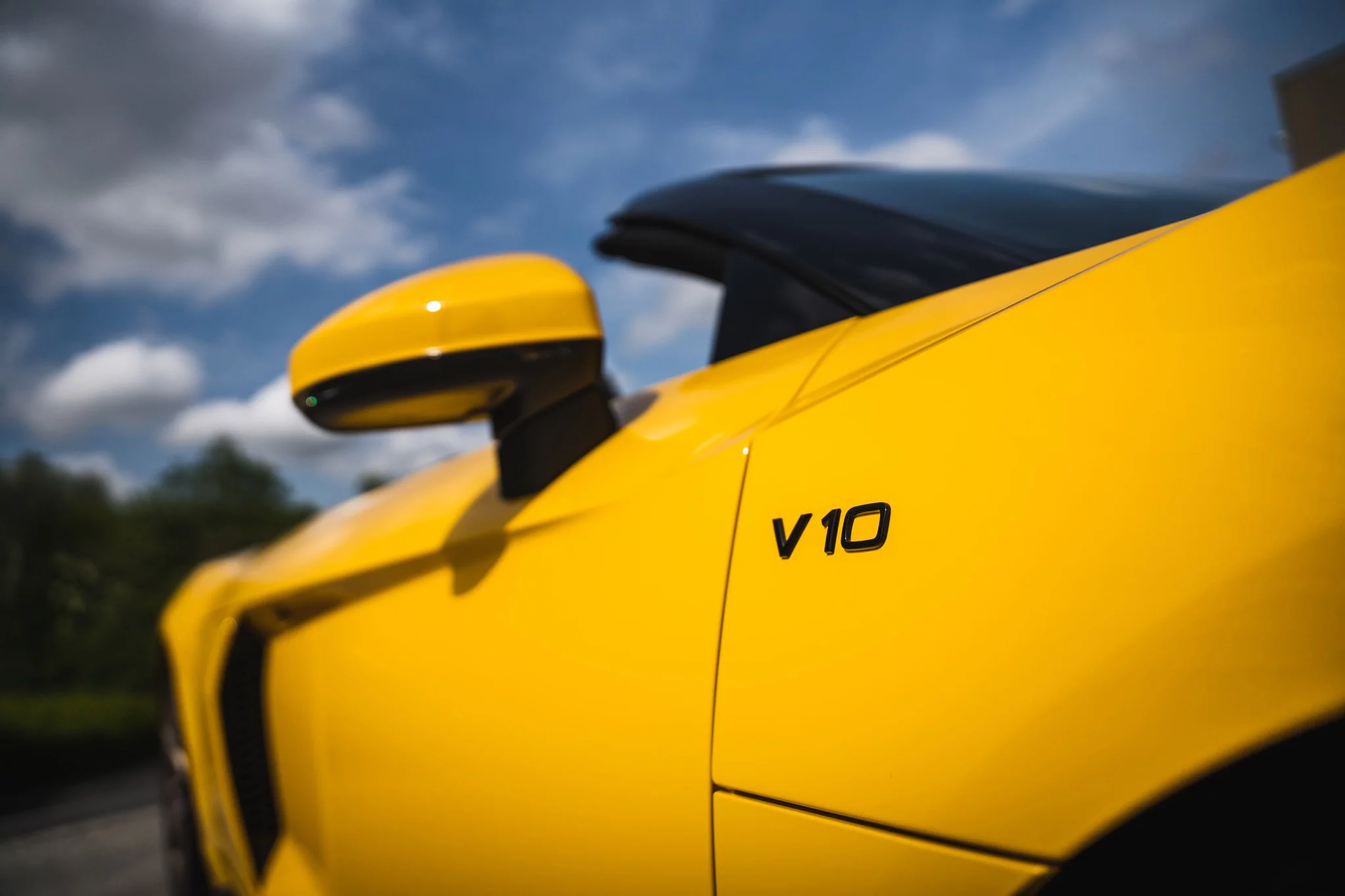 Vegas Yellow Audi R8