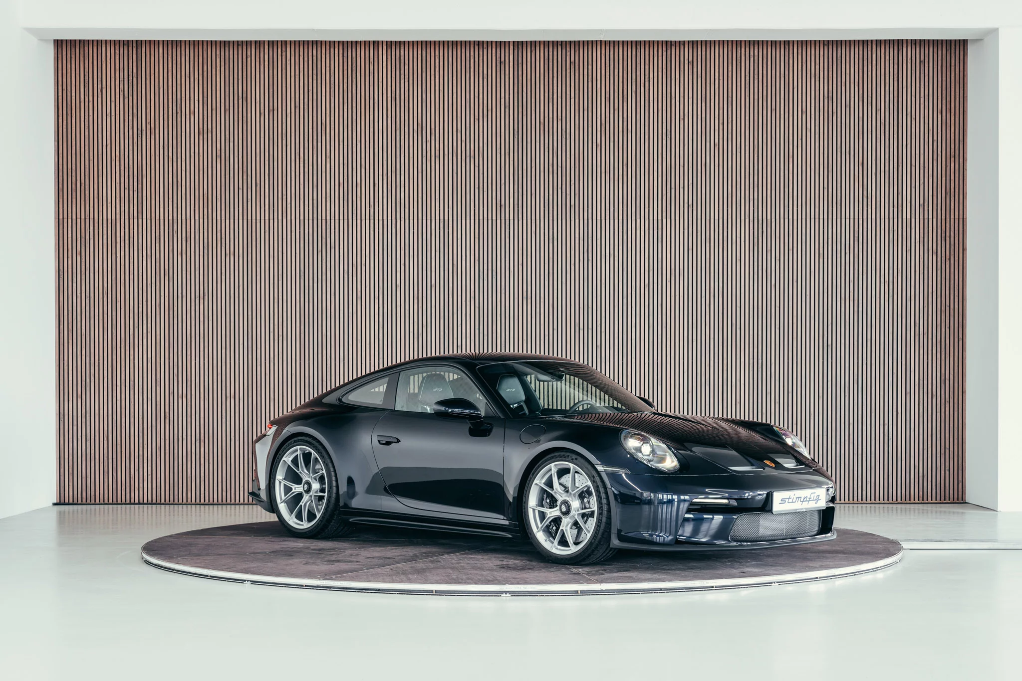 Moonlight Blue Metallic Porsche 911 GT3