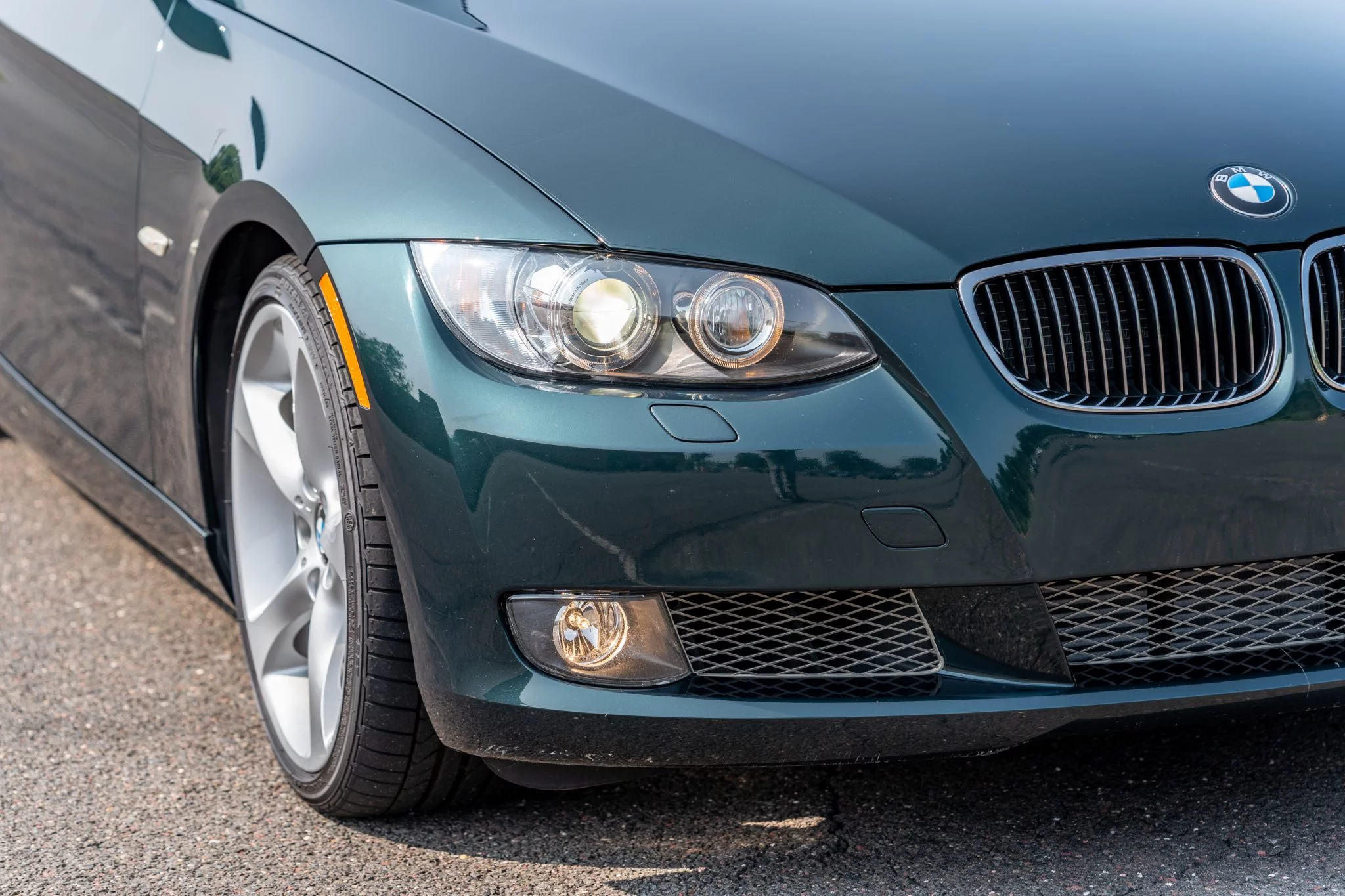 Deep Green BMW 3 Series