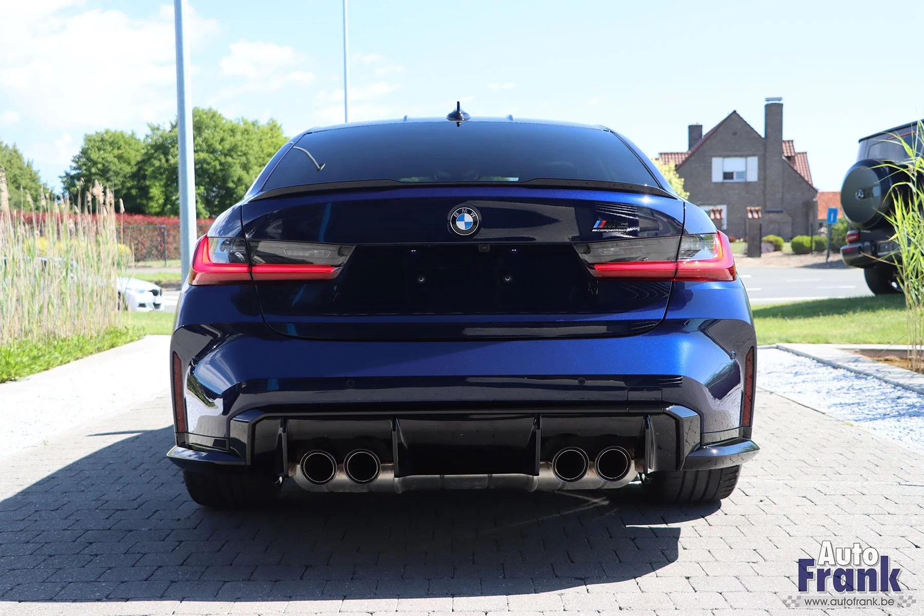 Tanzanite Blue II BMW M3