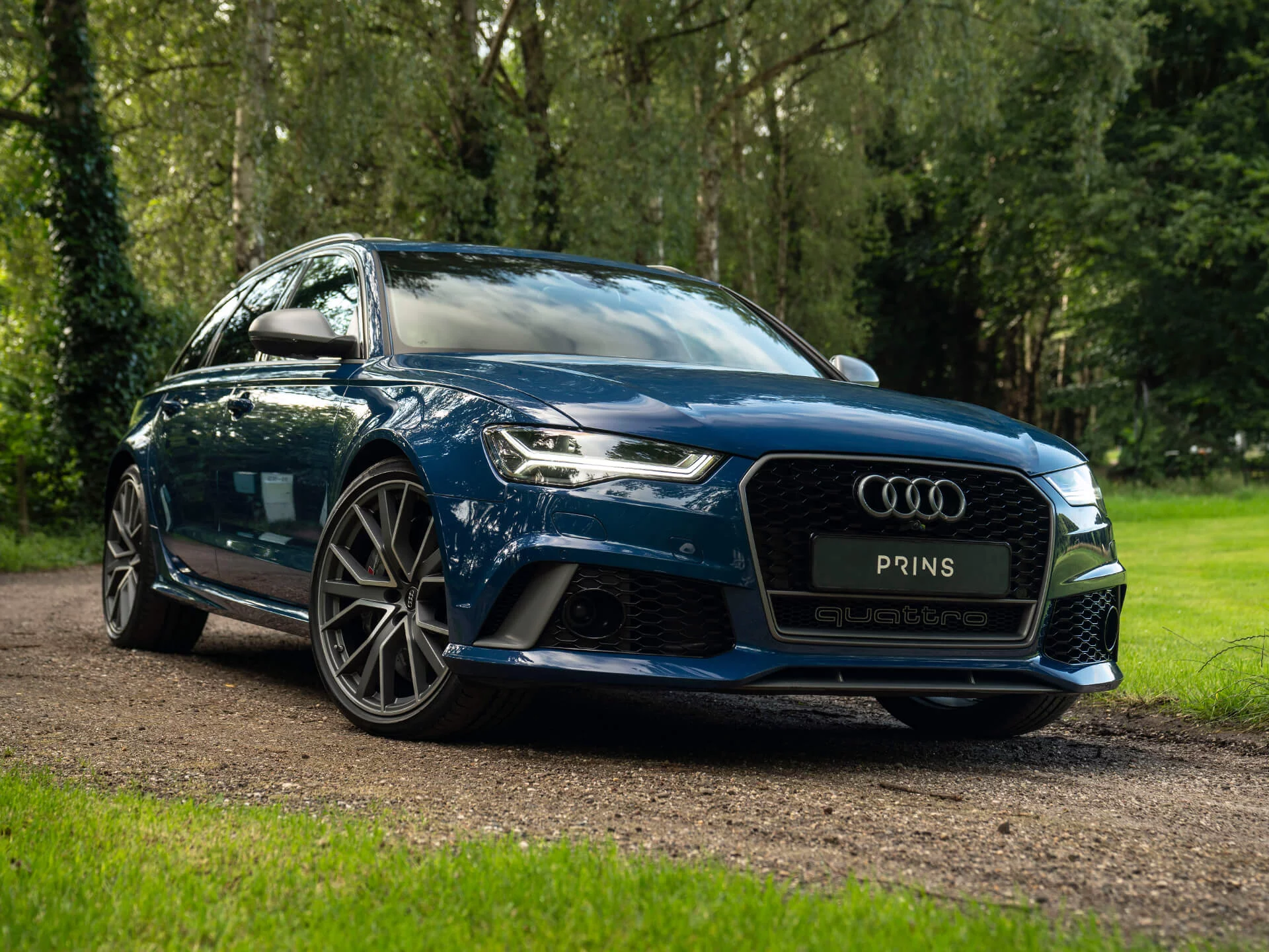 Ascari Blue Audi RS6 Avant