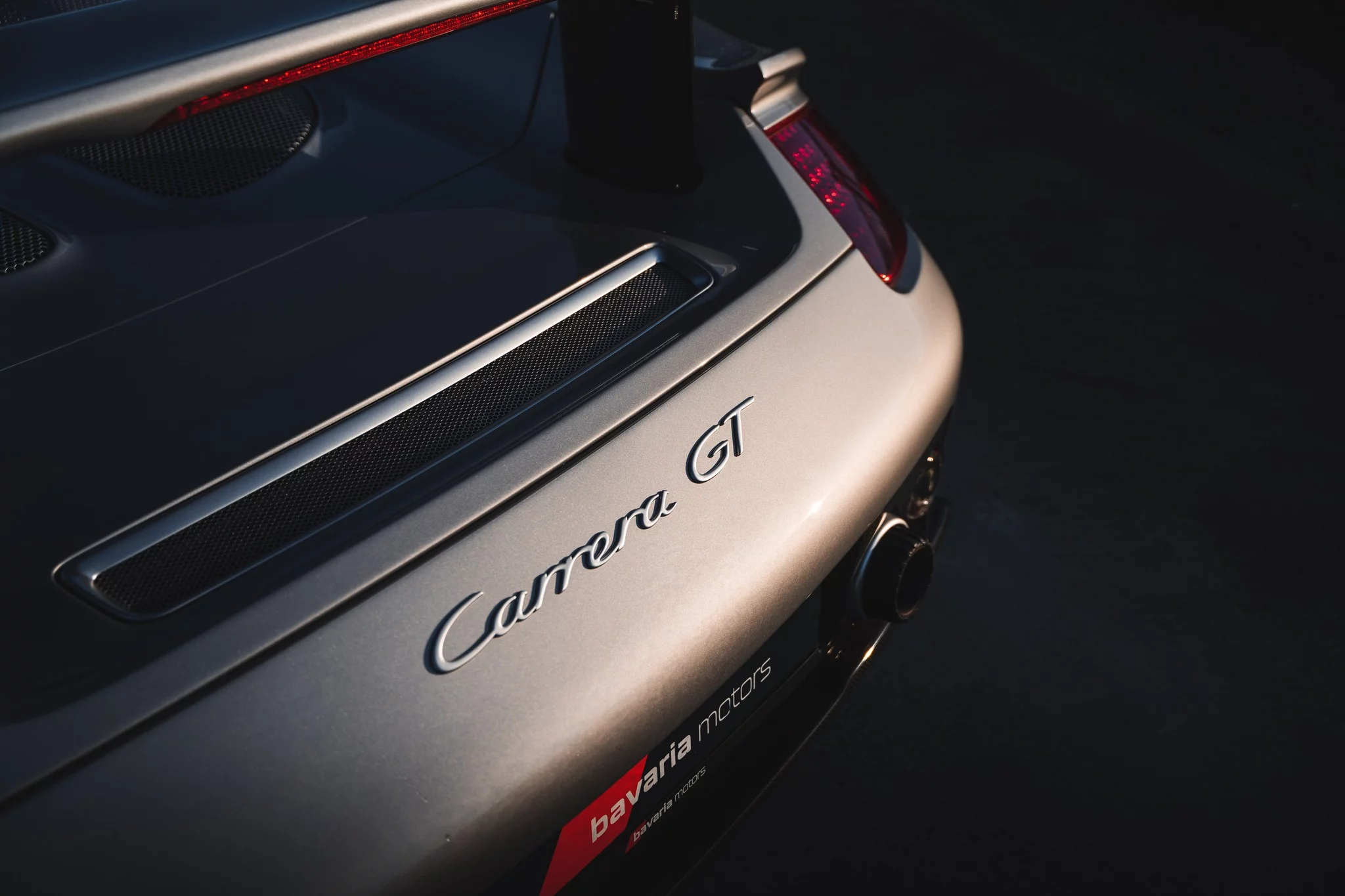 GT Silver Metallic Porsche Carrera GT