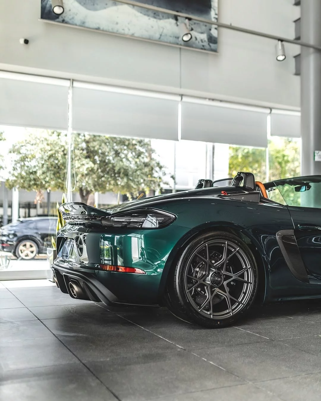 Jet Green Metallic Porsche 718 Spyder RS