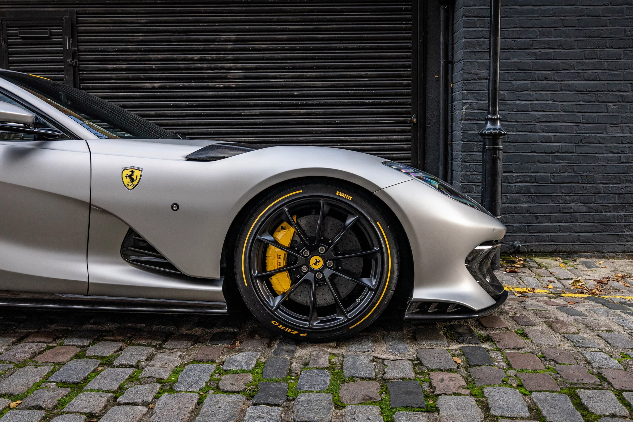 Alluminio Opaco Ferrari 812