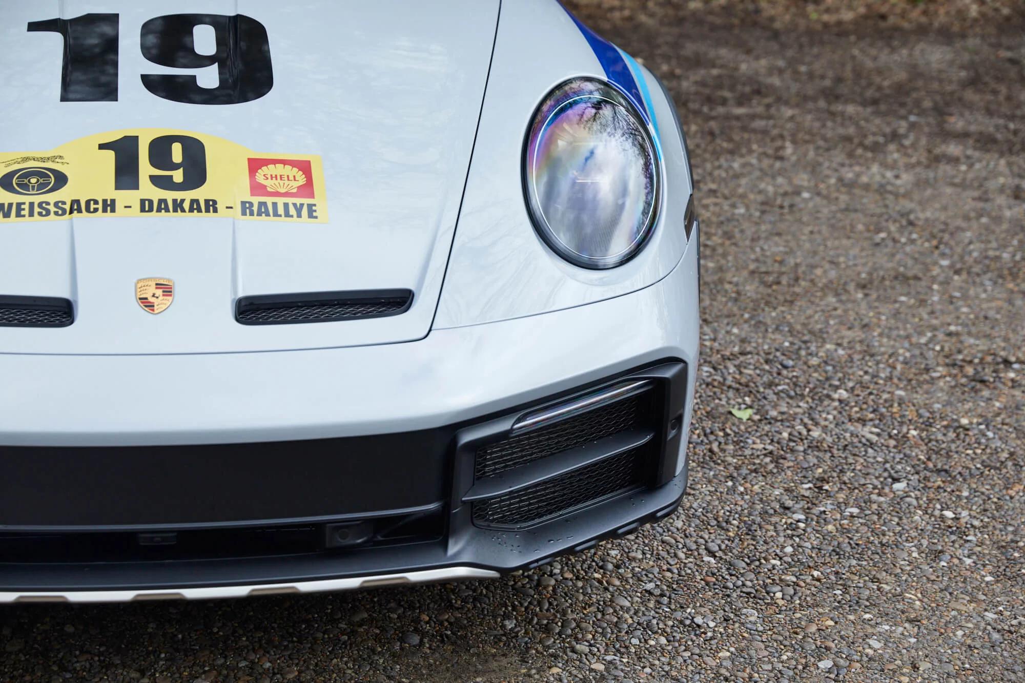 Ice Grey Metallic Porsche 911 Dakar