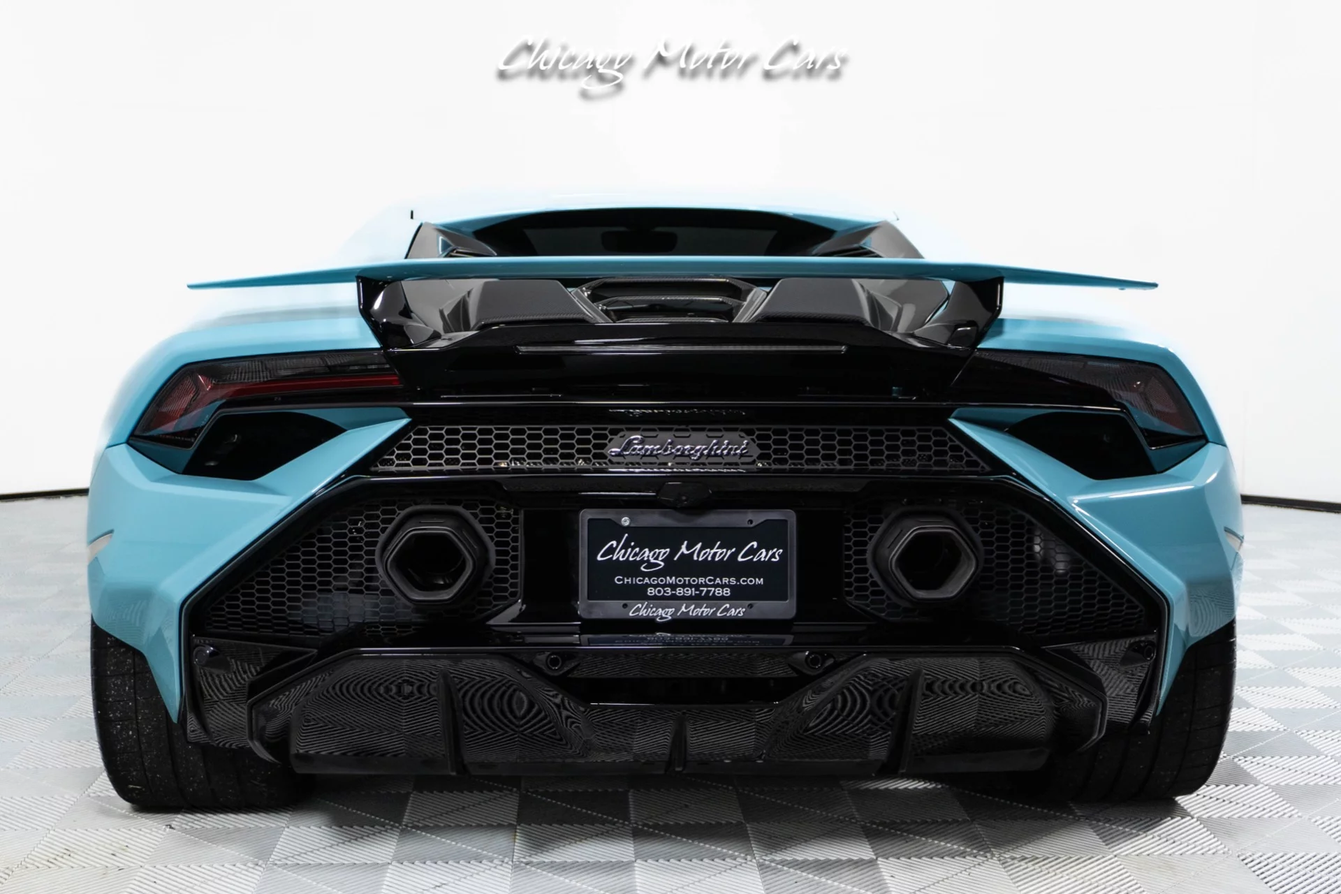 Celeste Sufax Lamborghini Huracán