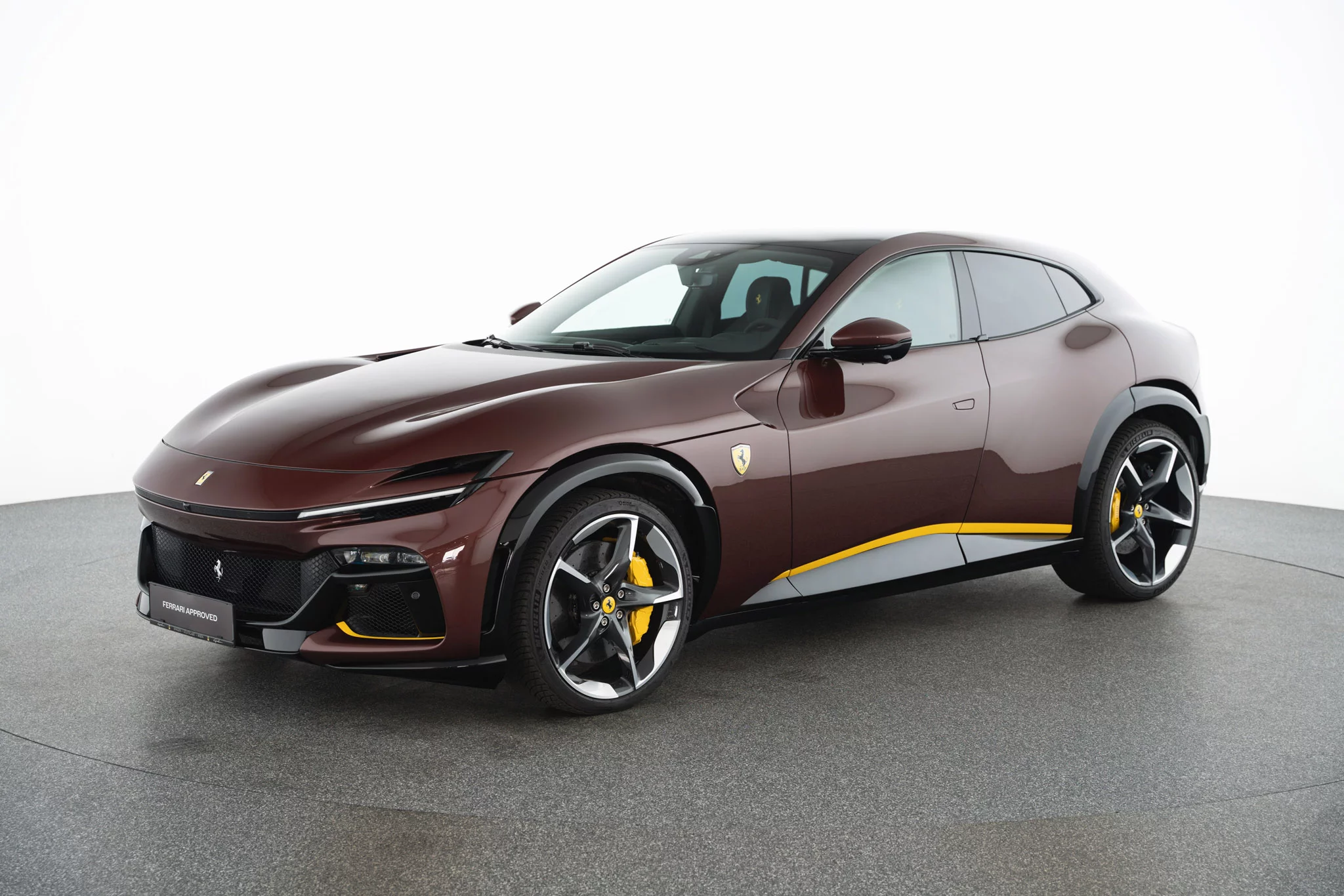 Prugna Ferrari Purosangue