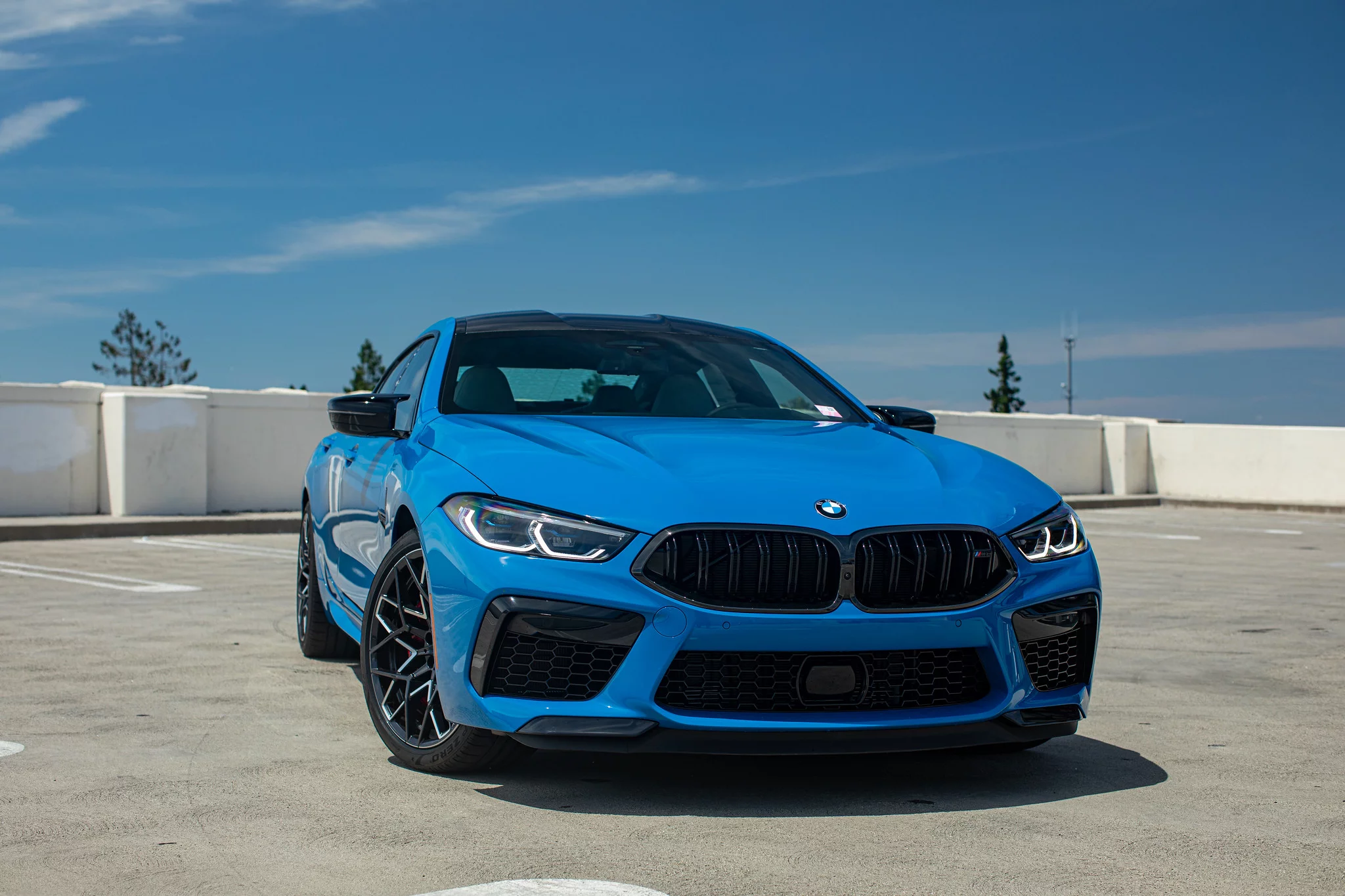 Pure Blue BMW M8