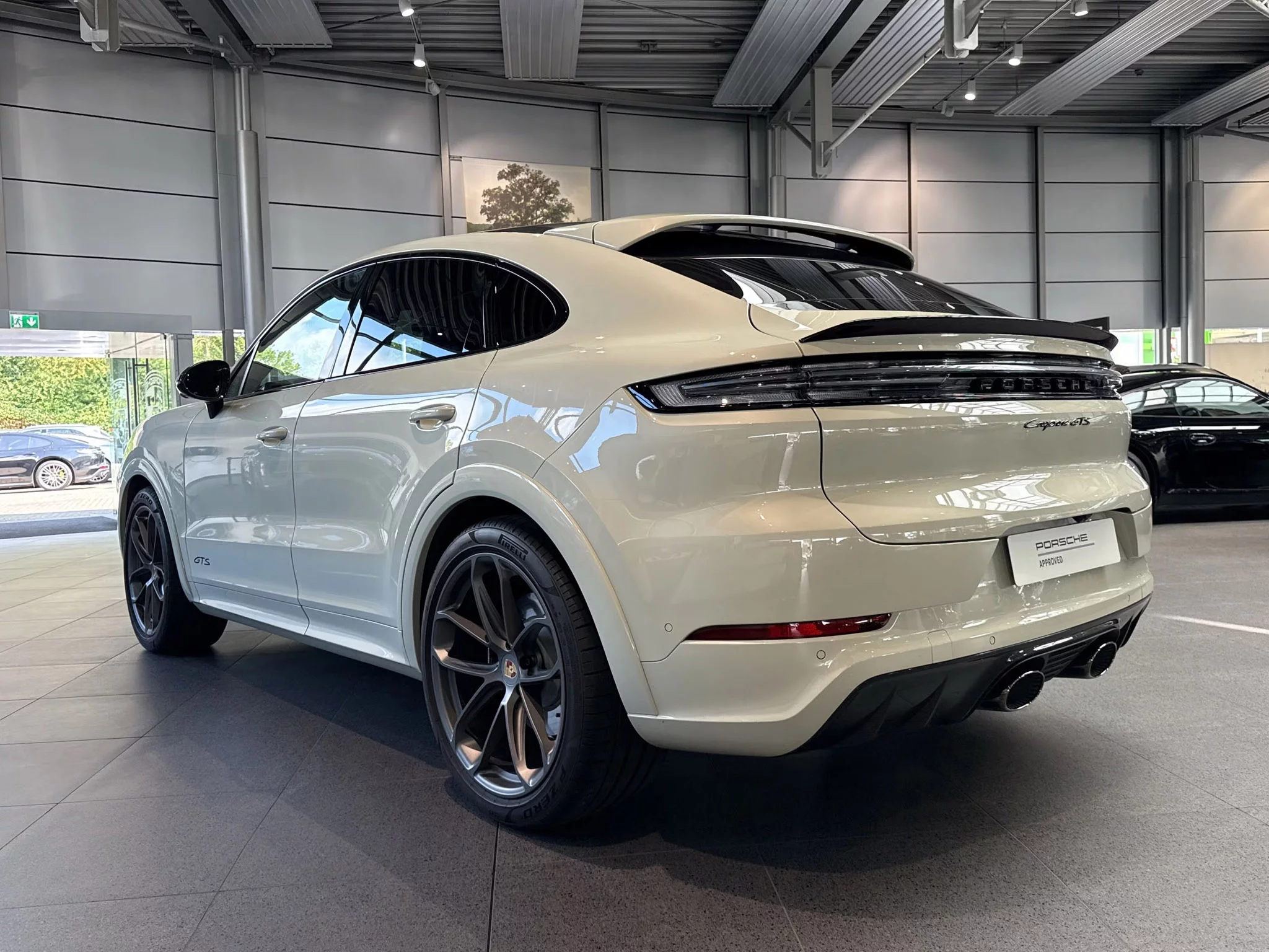 Geyser Grey Metallic Porsche Cayenne