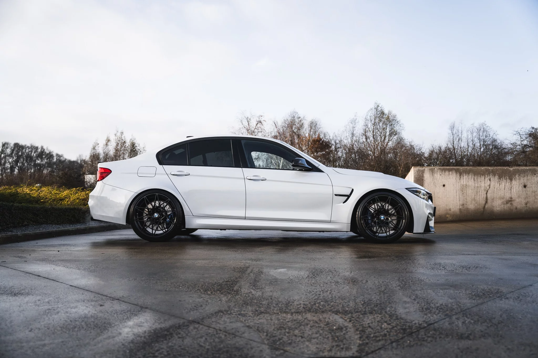 Mineral White BMW M3