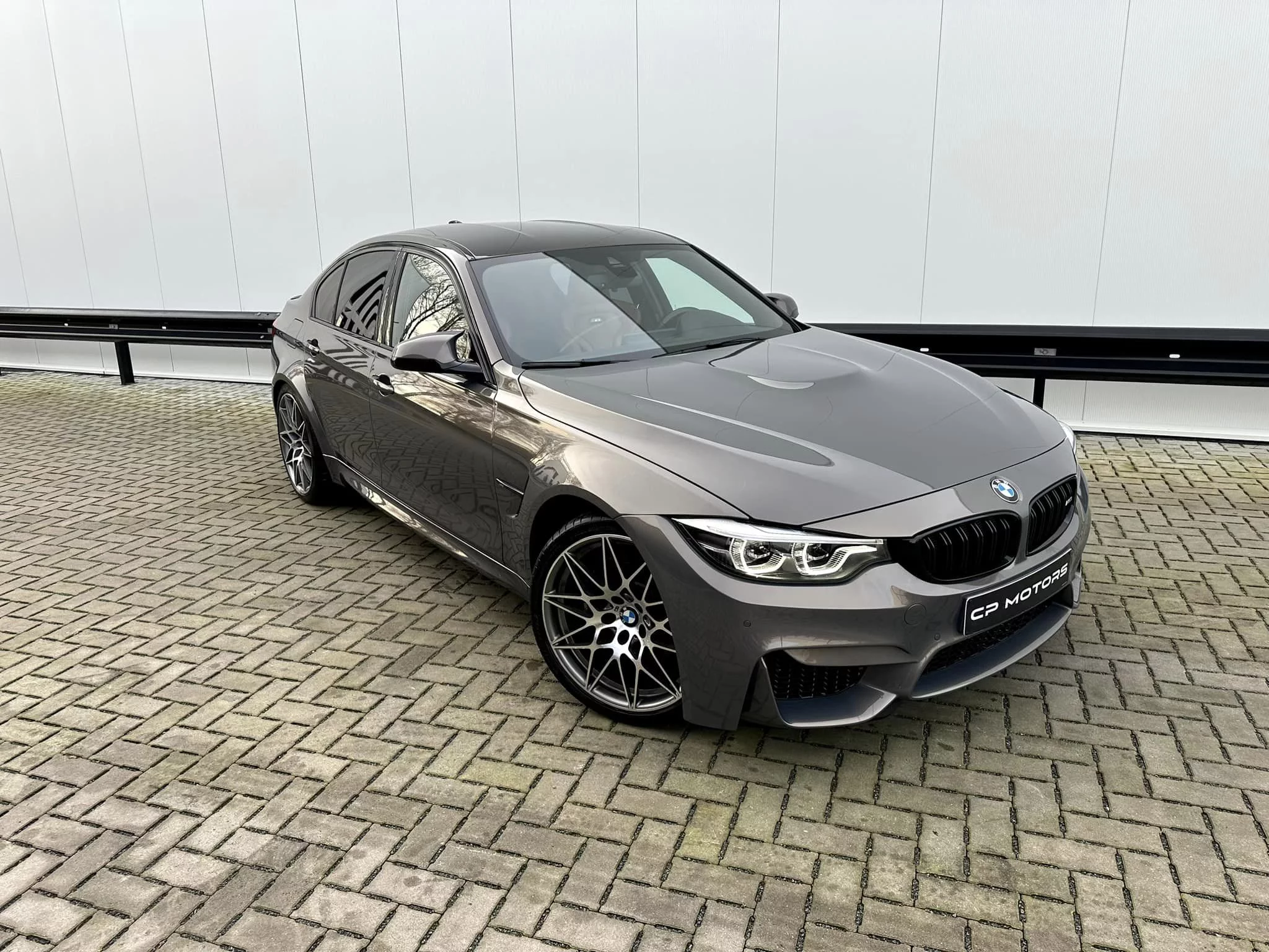 Champagne Quartz BMW M3