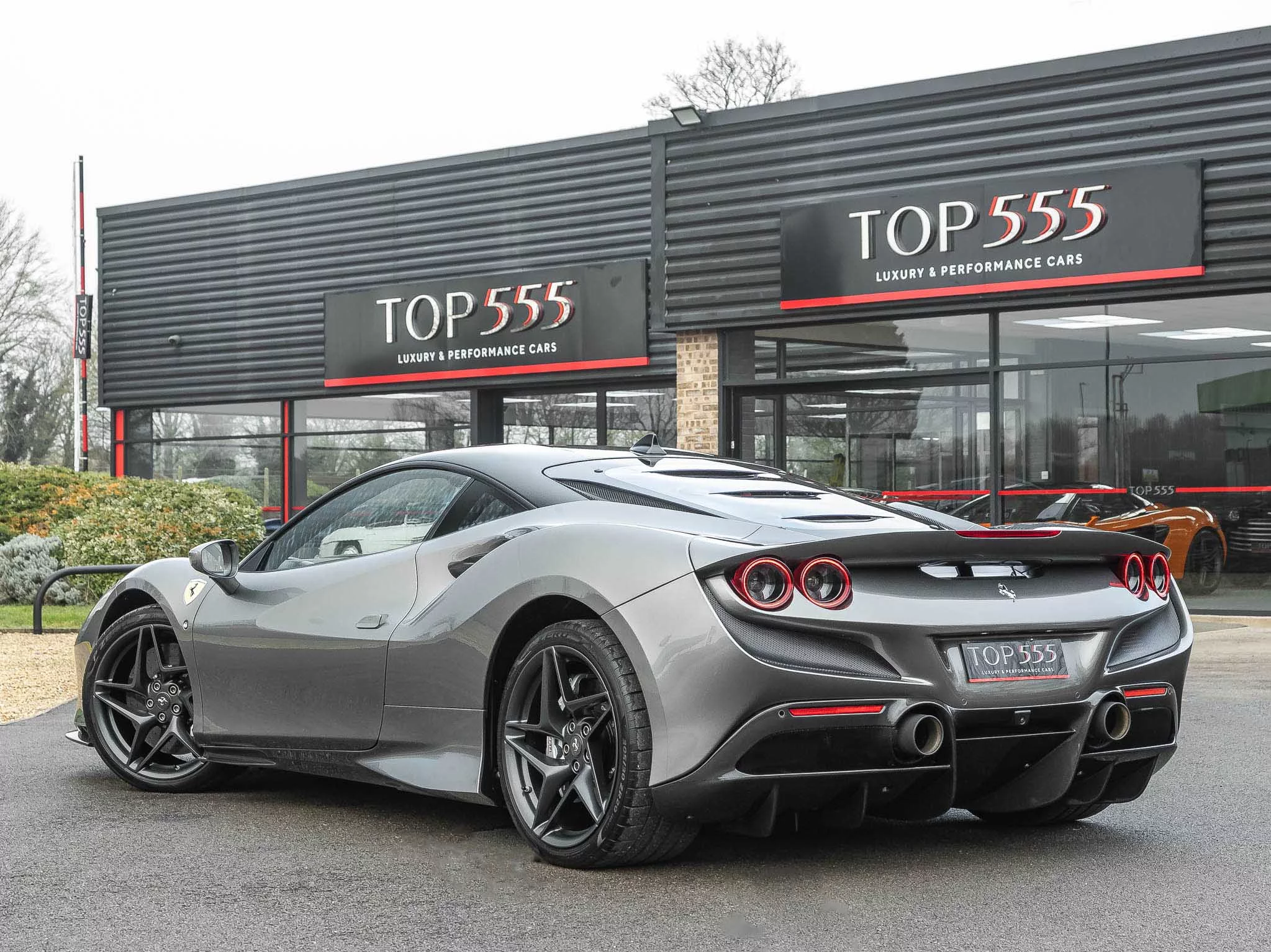 Grigio Ferro Ferrari F8