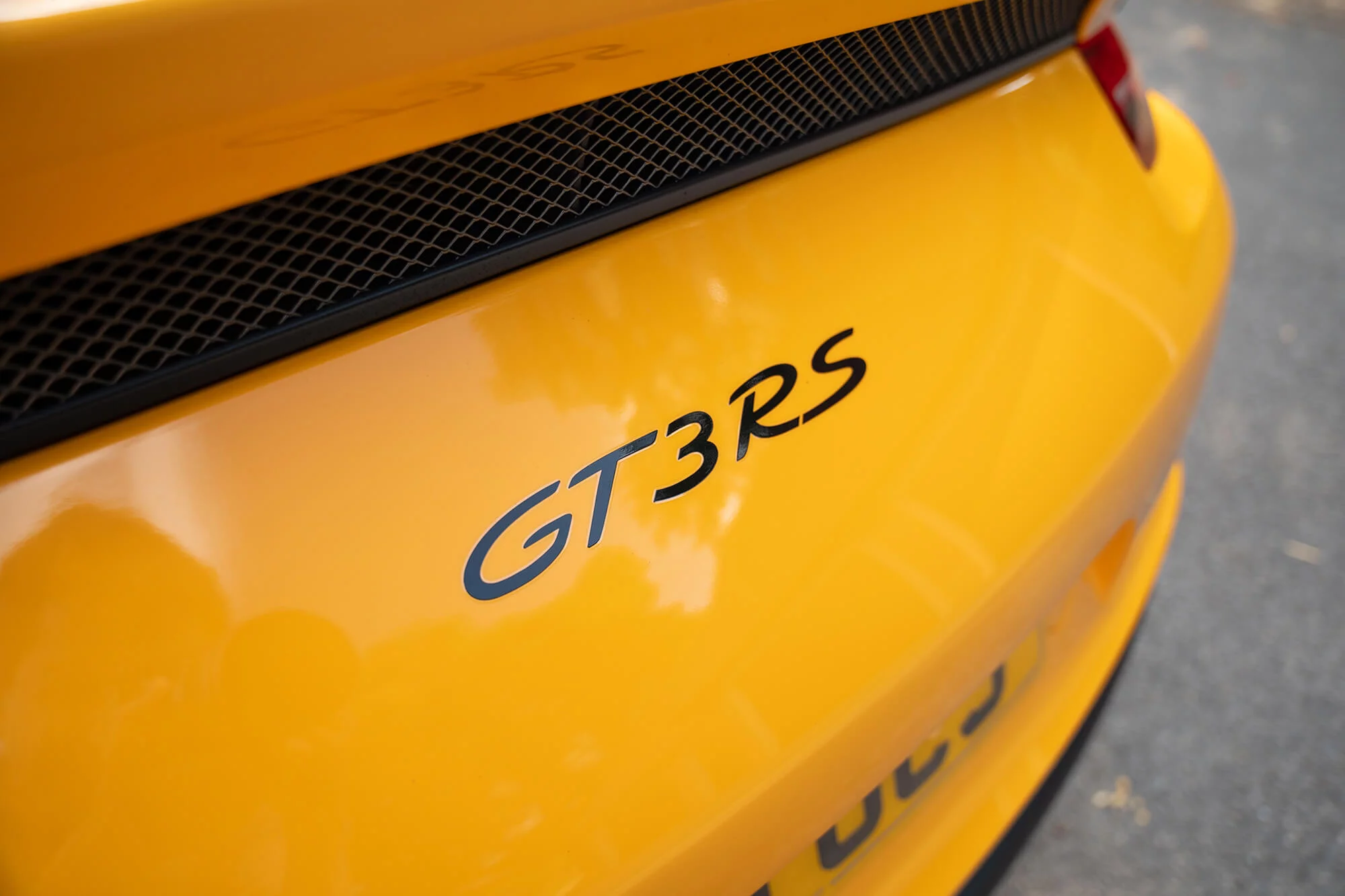 Signal Yellow Porsche 911 GT3 RS