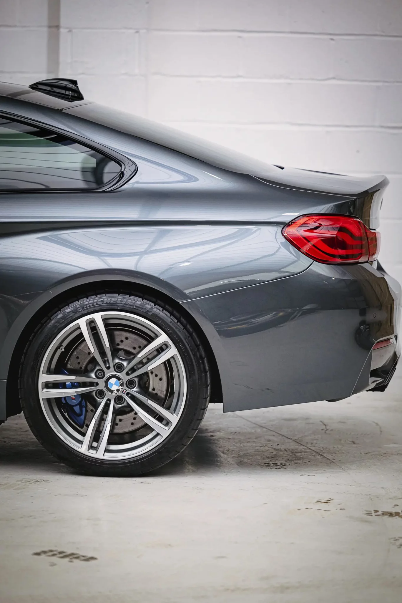 Mineral Grey BMW M4