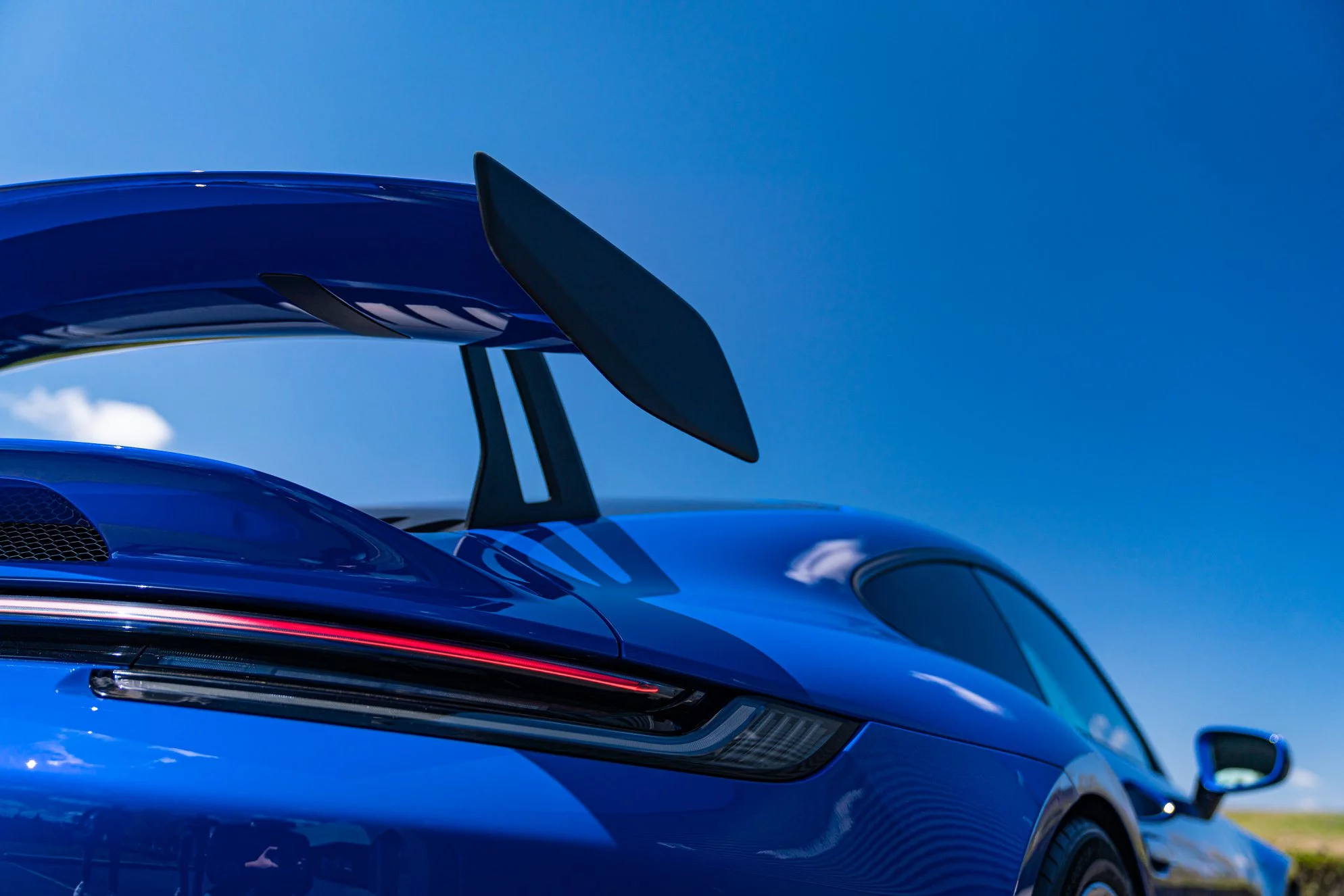 Nogaro Blue Porsche 911 GT3