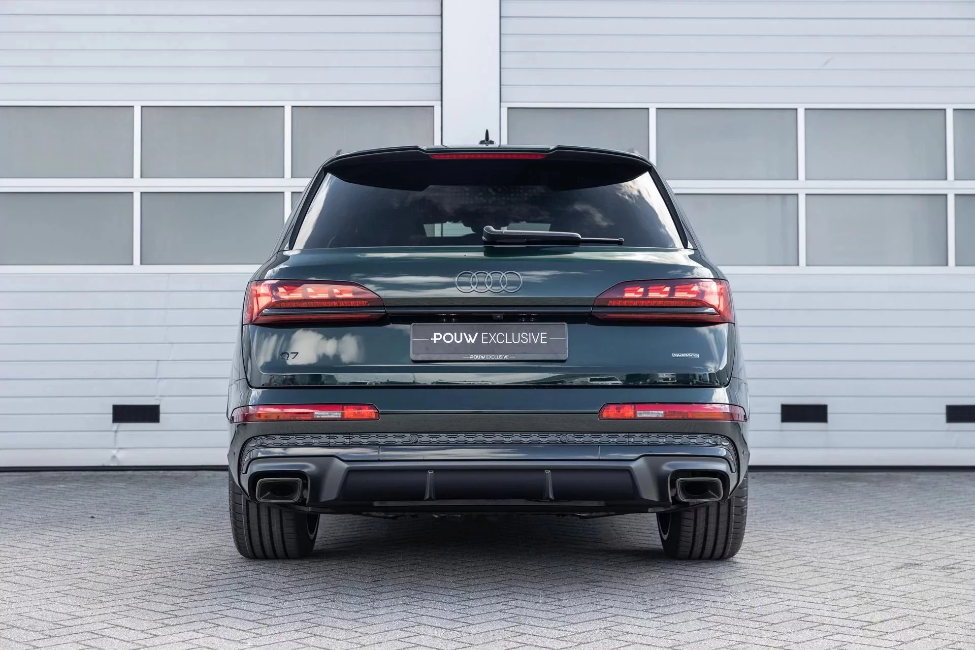 Deep Green Audi Q7