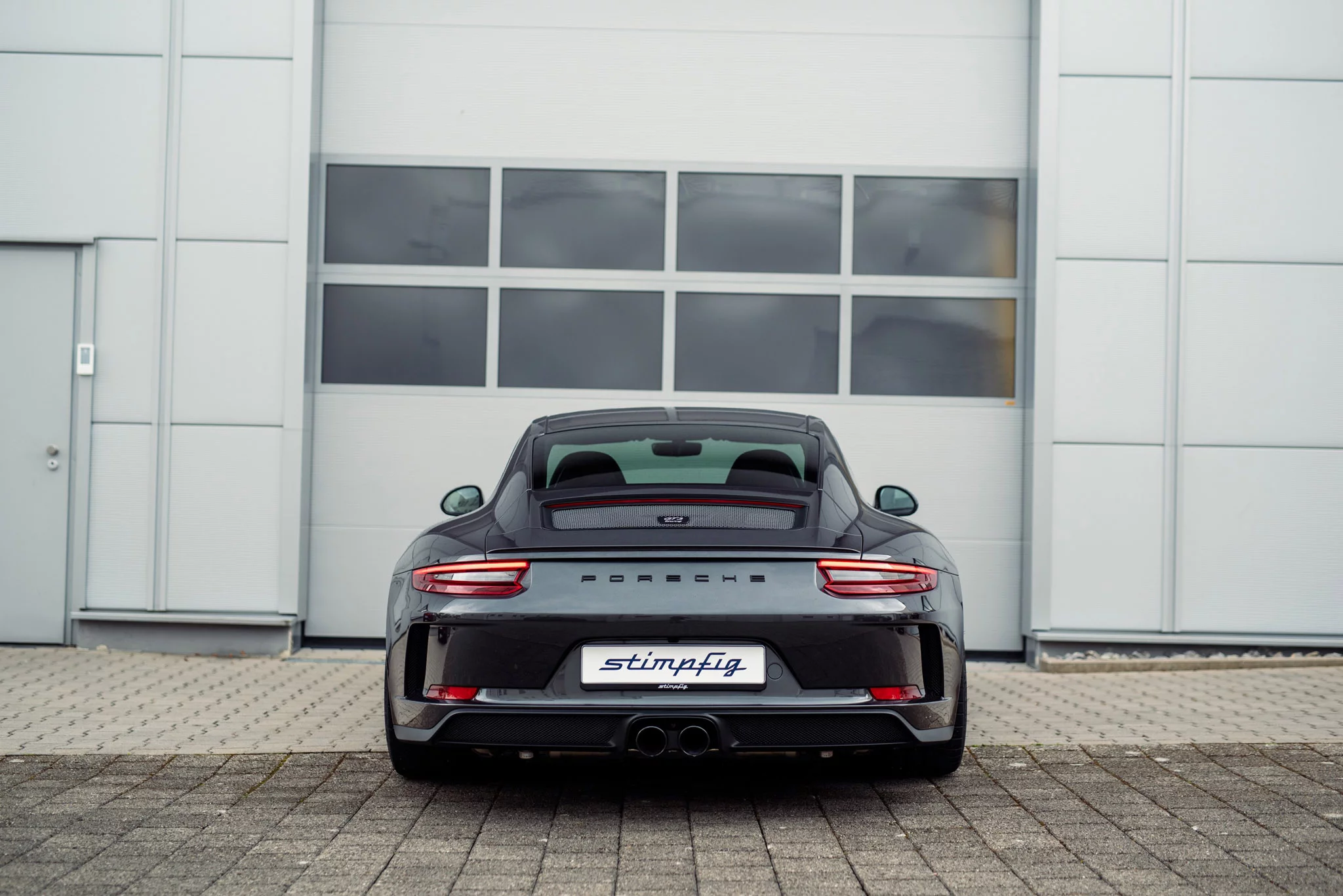 Grigio Granito Metallic Porsche 911 GT3