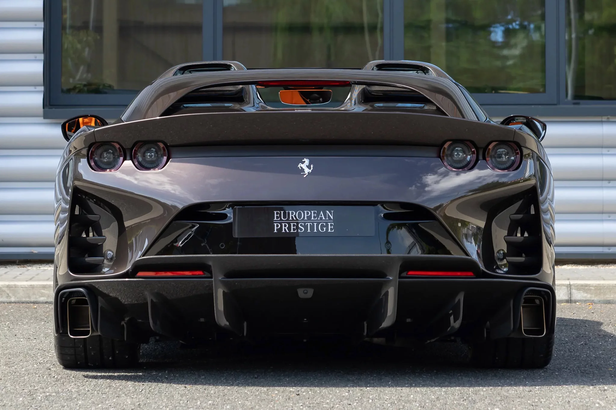 Brunito Ferrari 812