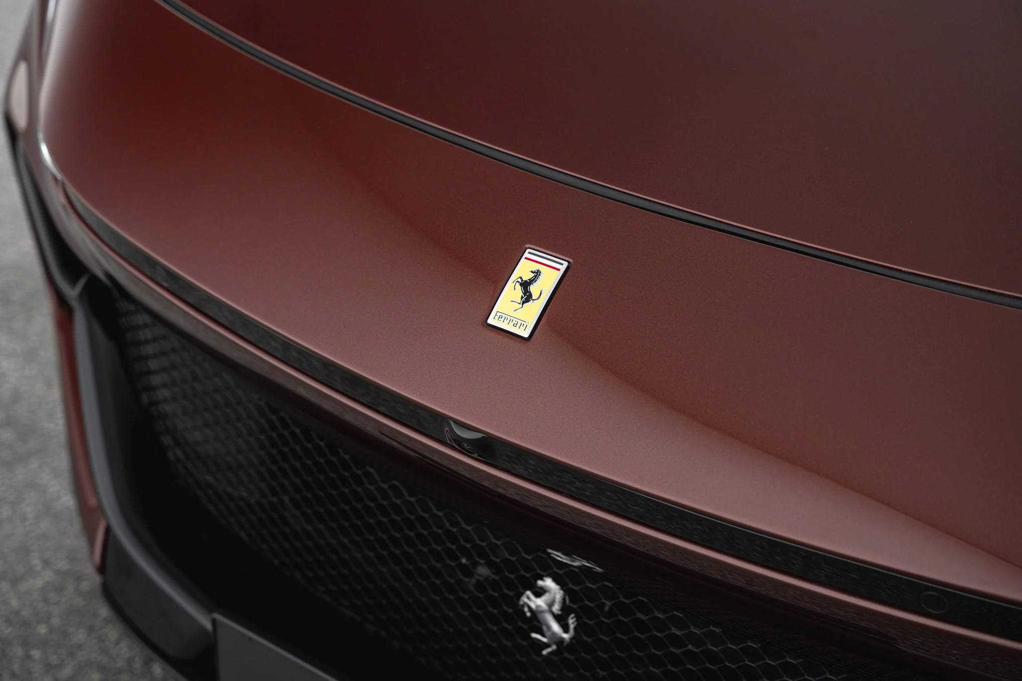 Prugna Ferrari Purosangue