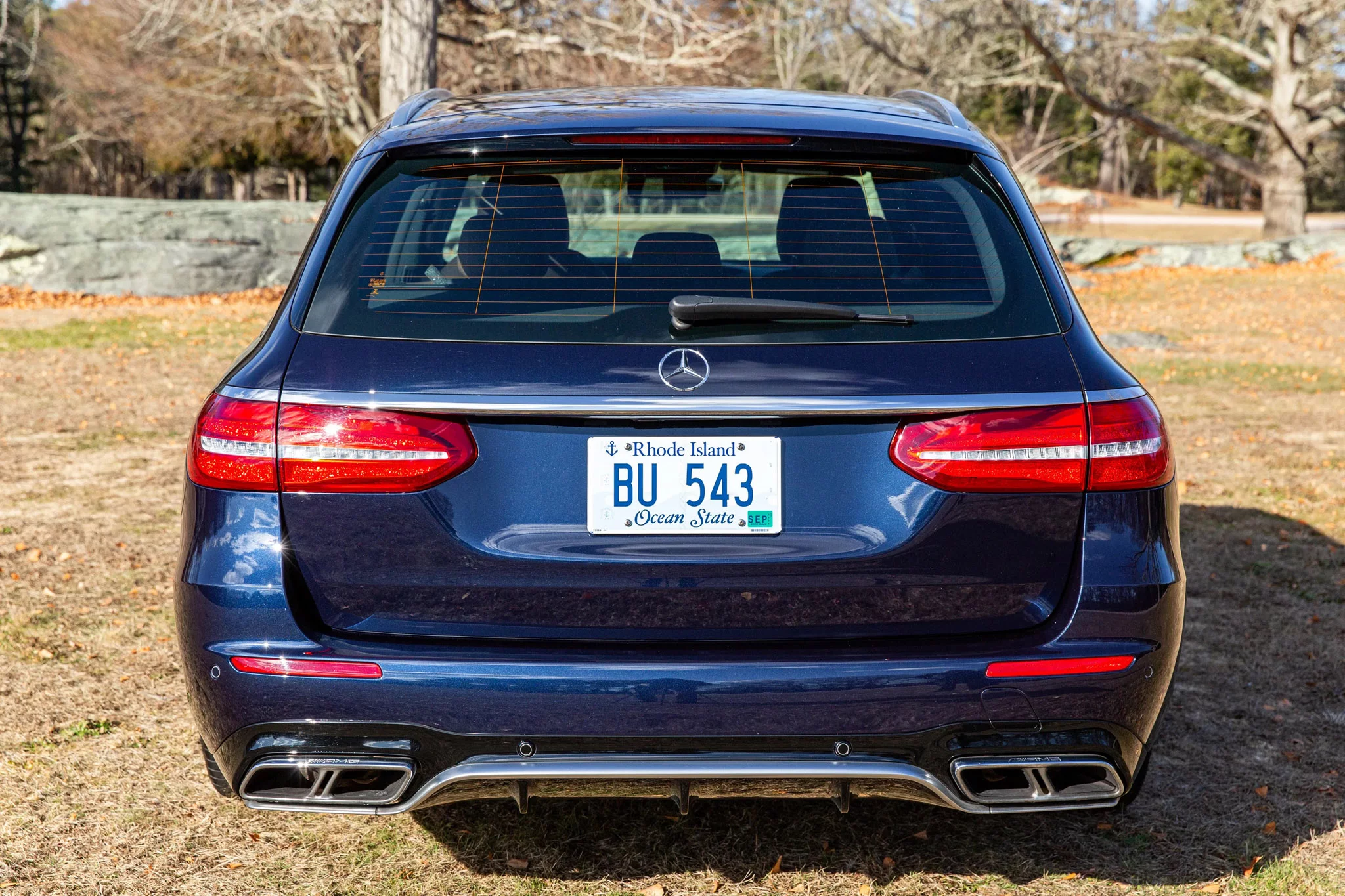 Lunar Blue Mercedes-AMG E 63