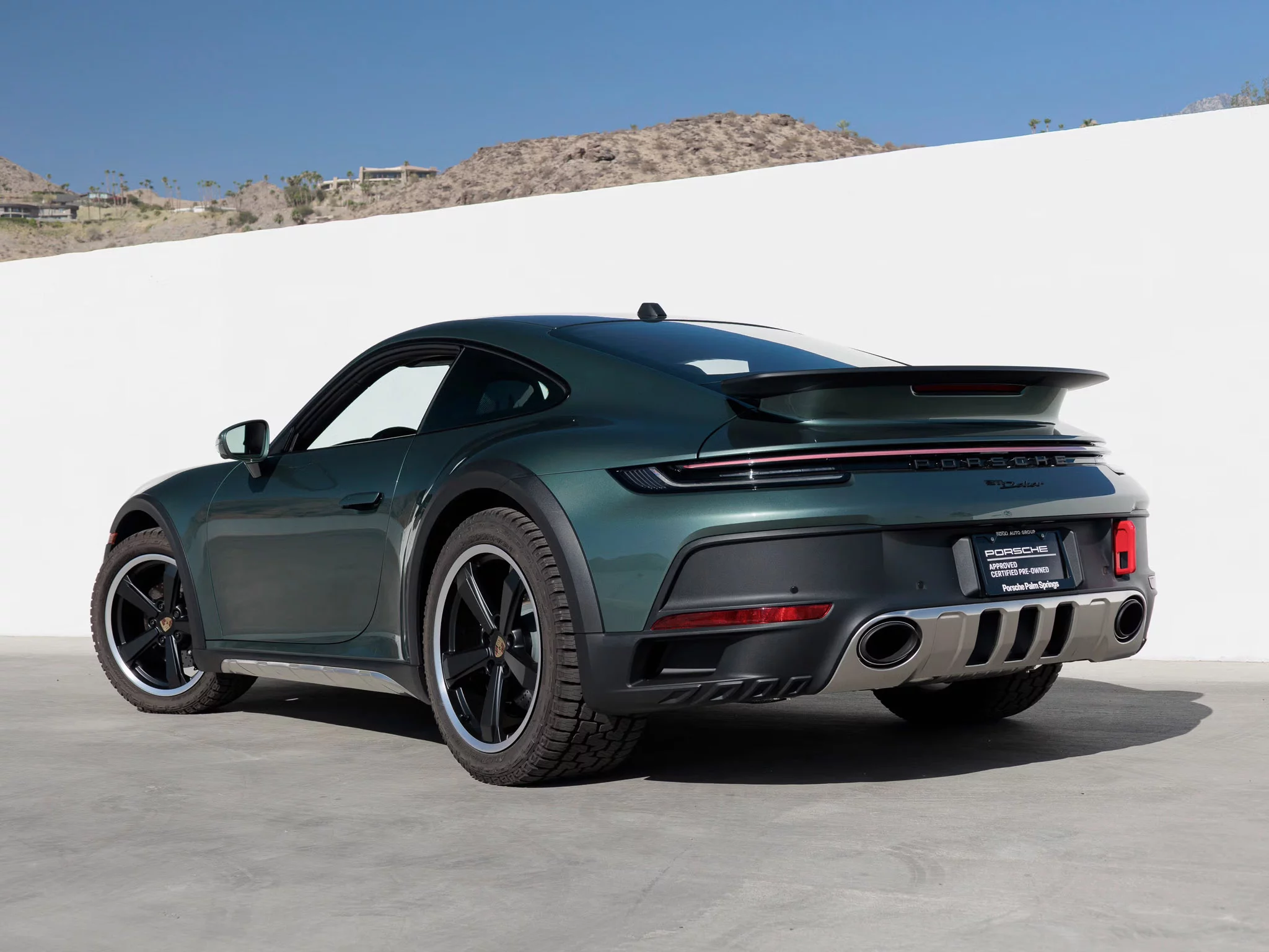 Malachite Green Metallic Porsche 911 Dakar
