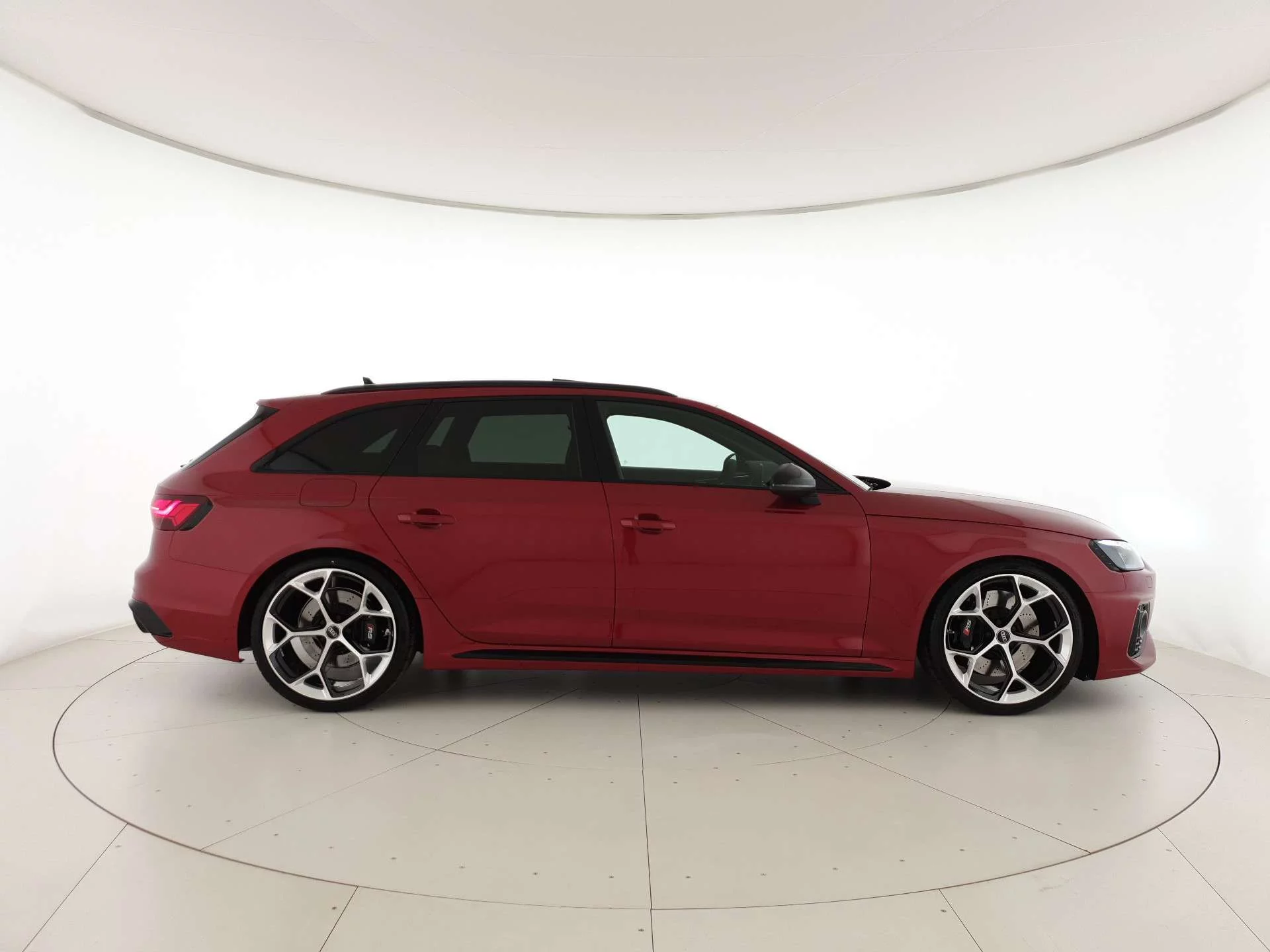 Garnet Red Audi RS4 Avant