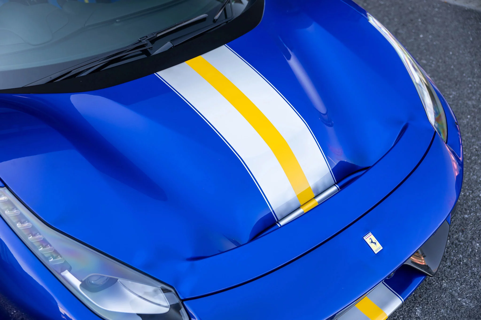 Blu Elettrico Ferrari 488