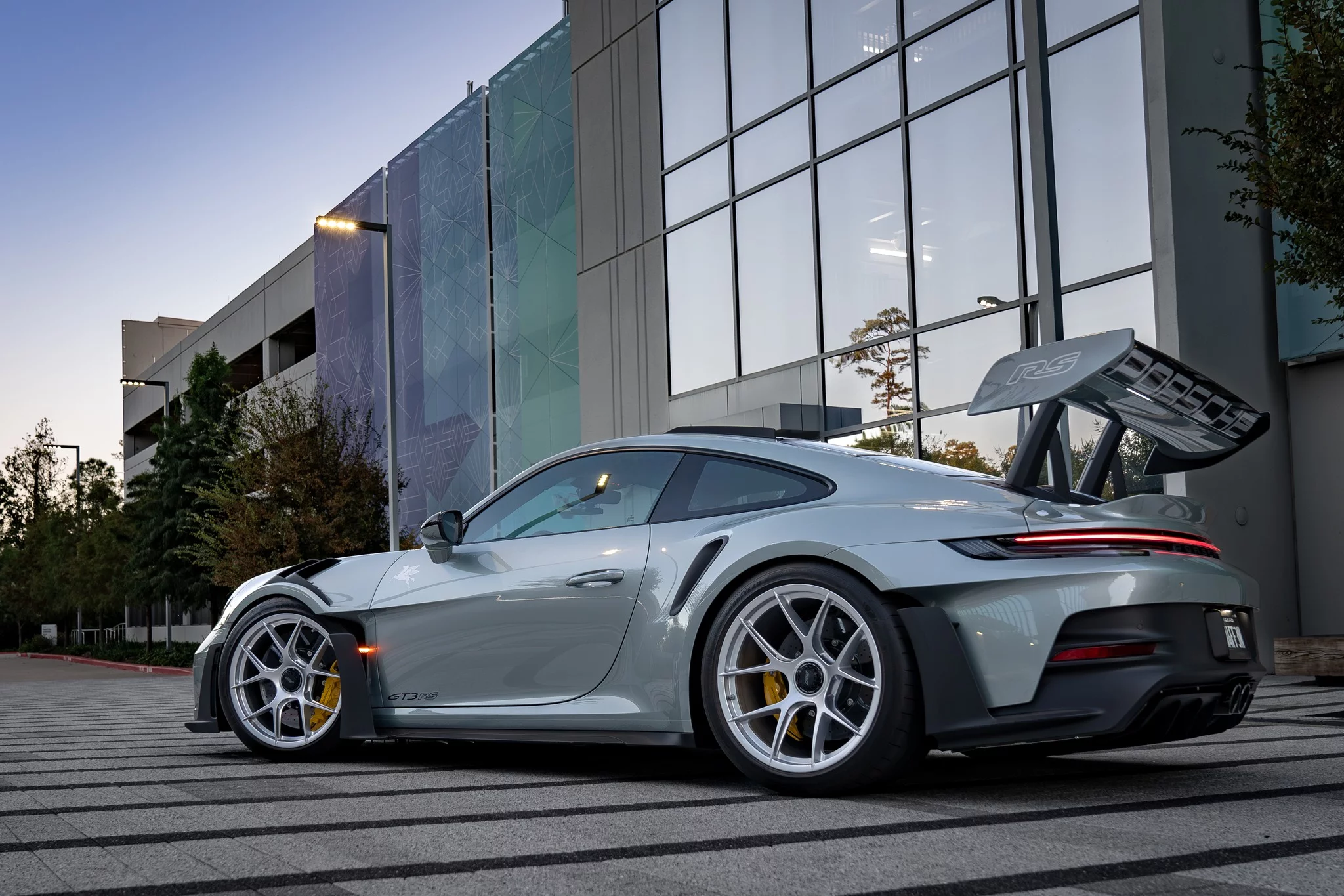 Fish Silver Grey Metallic Porsche 911 GT3 RS
