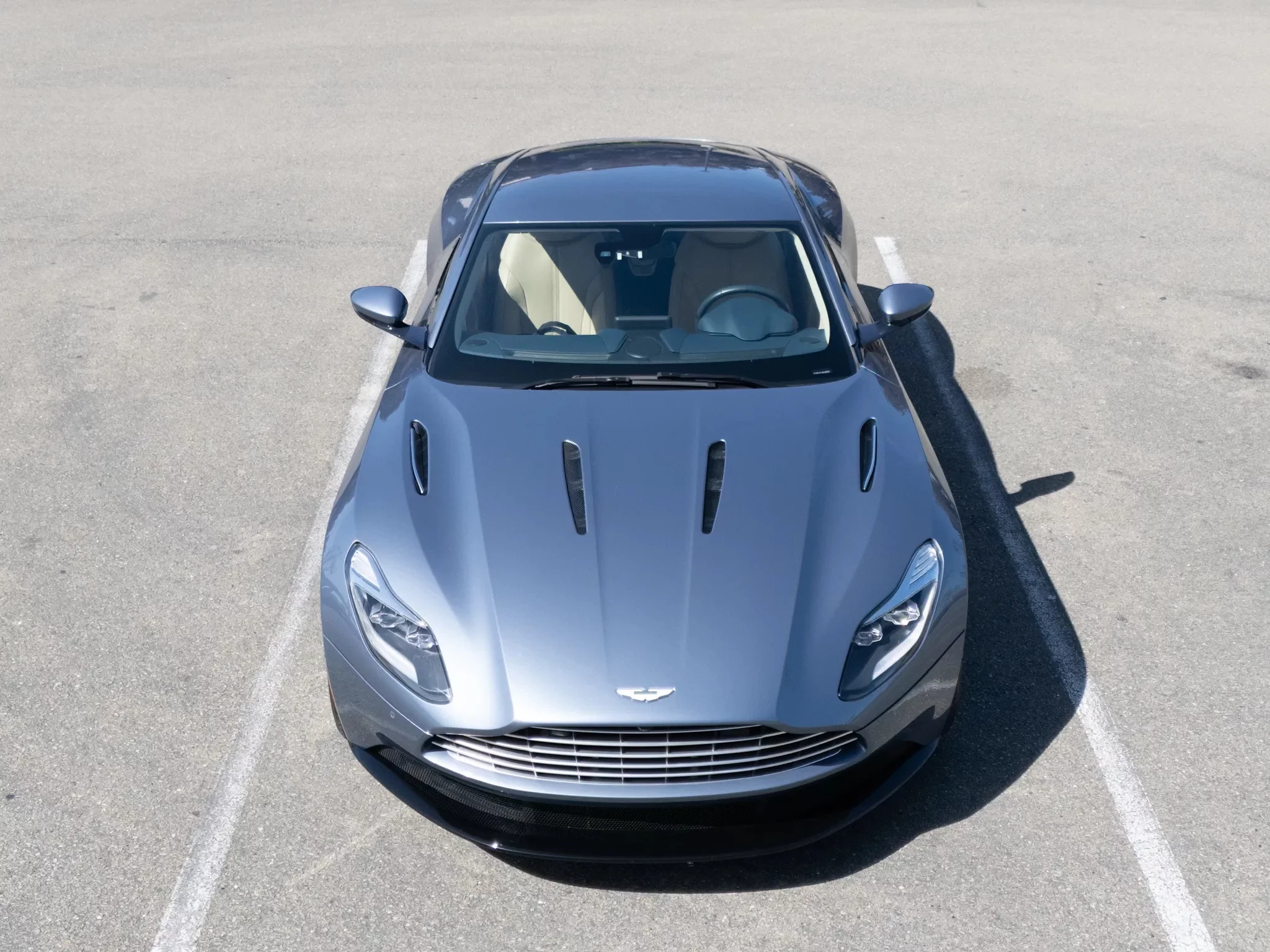 Concours Blue Aston Martin DB11