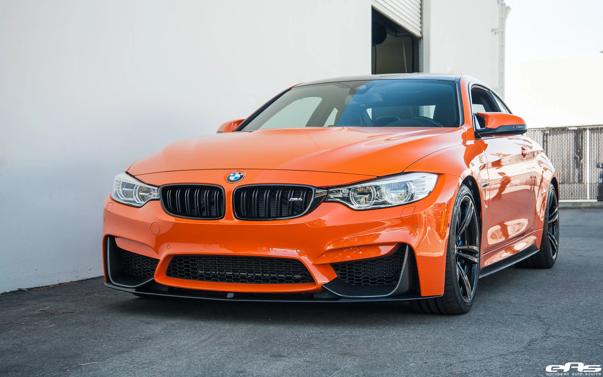 Fire Orange II BMW M4