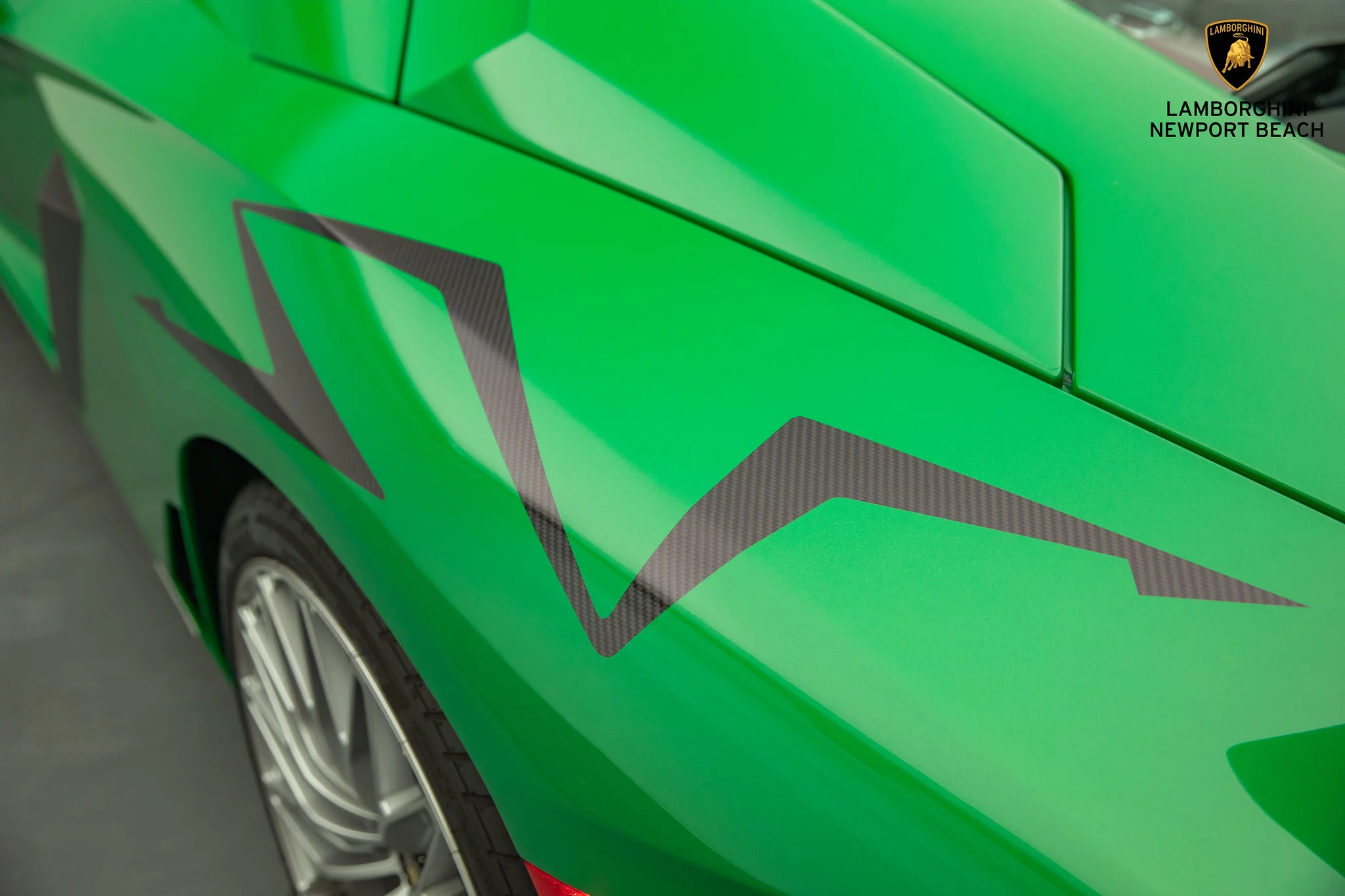 Verde Metallic Lamborghini Aventador