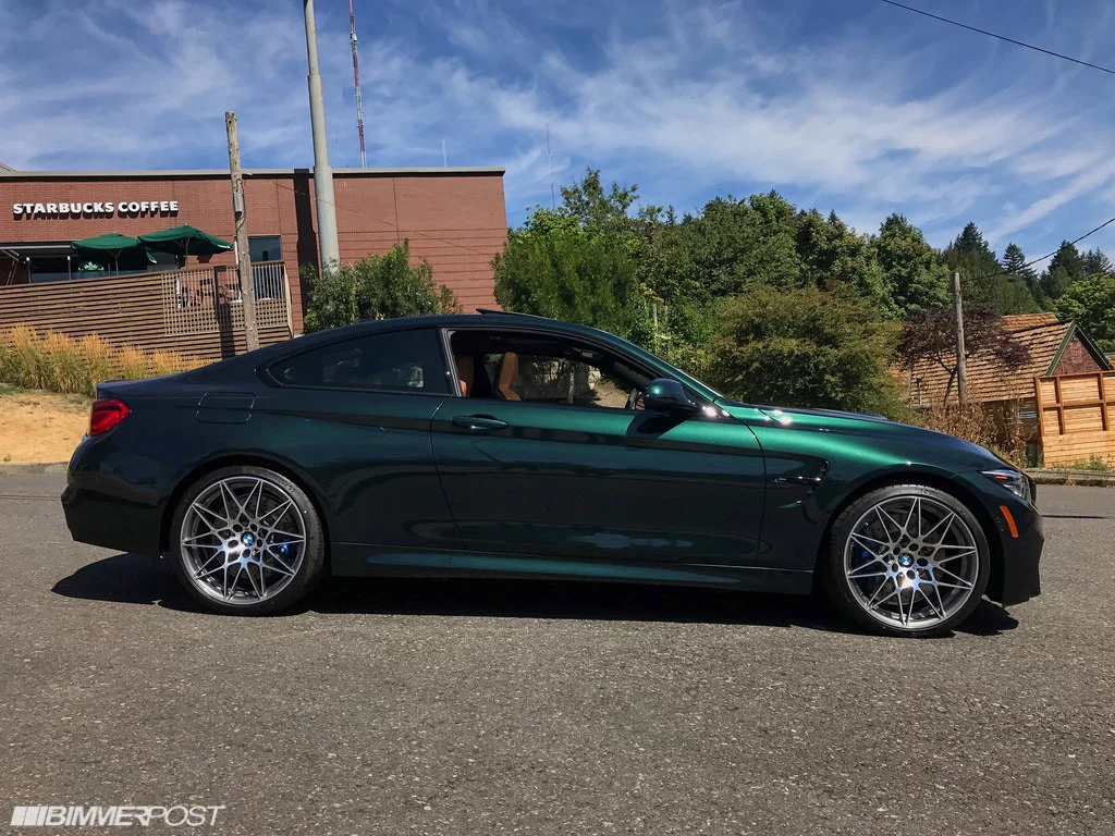 Oxford Green II BMW M4