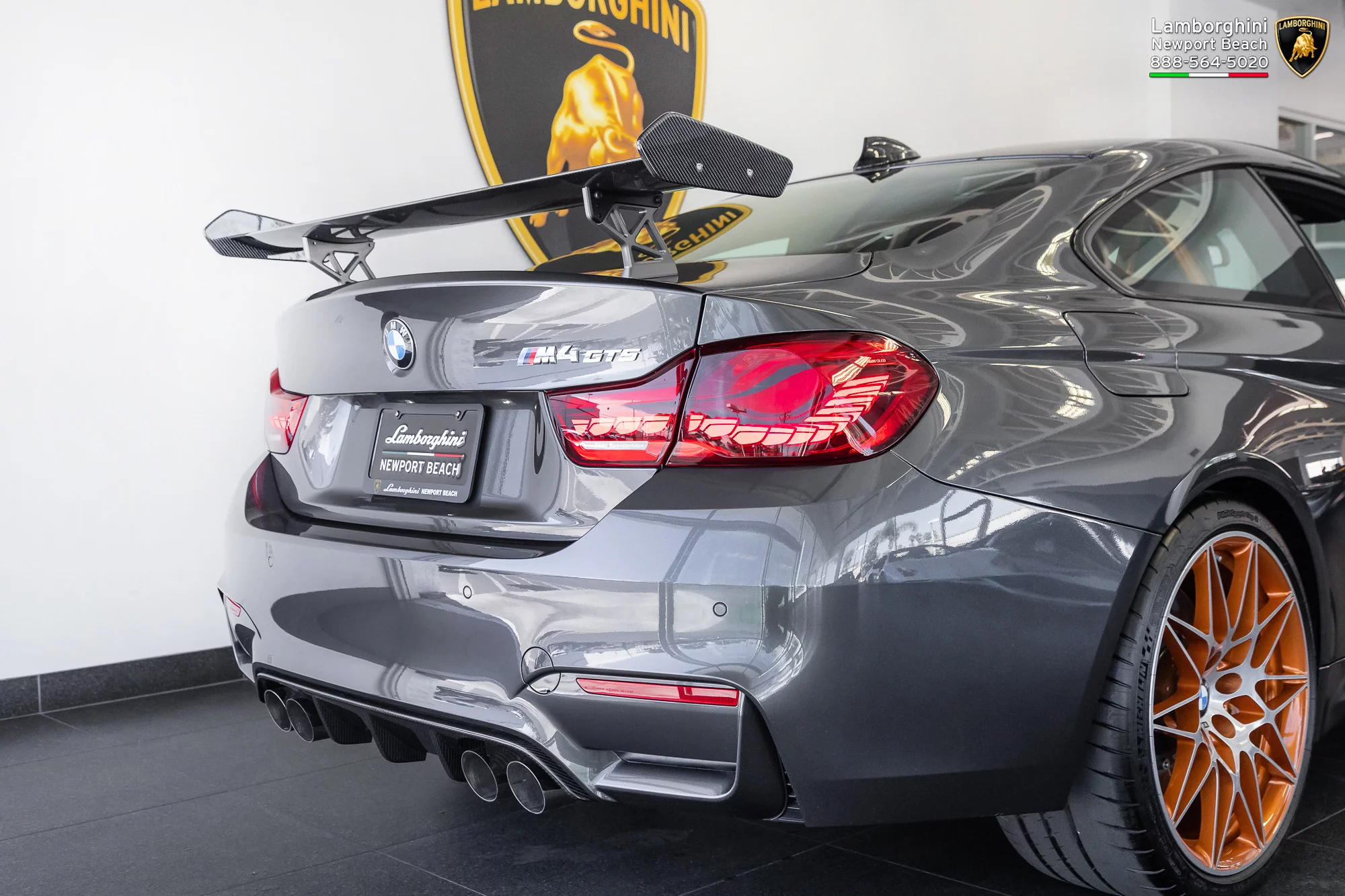 Mineral Grey BMW M4