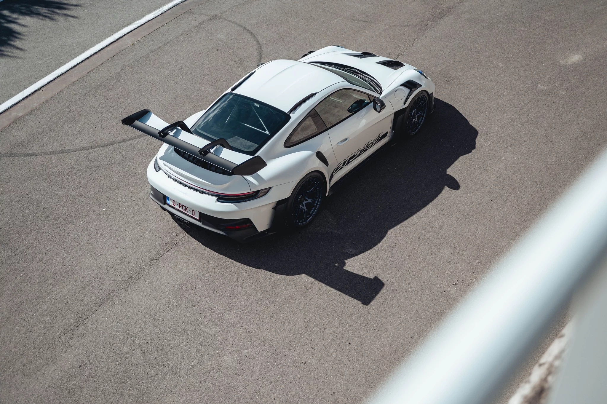 Pure White Porsche 911 GT3 RS
